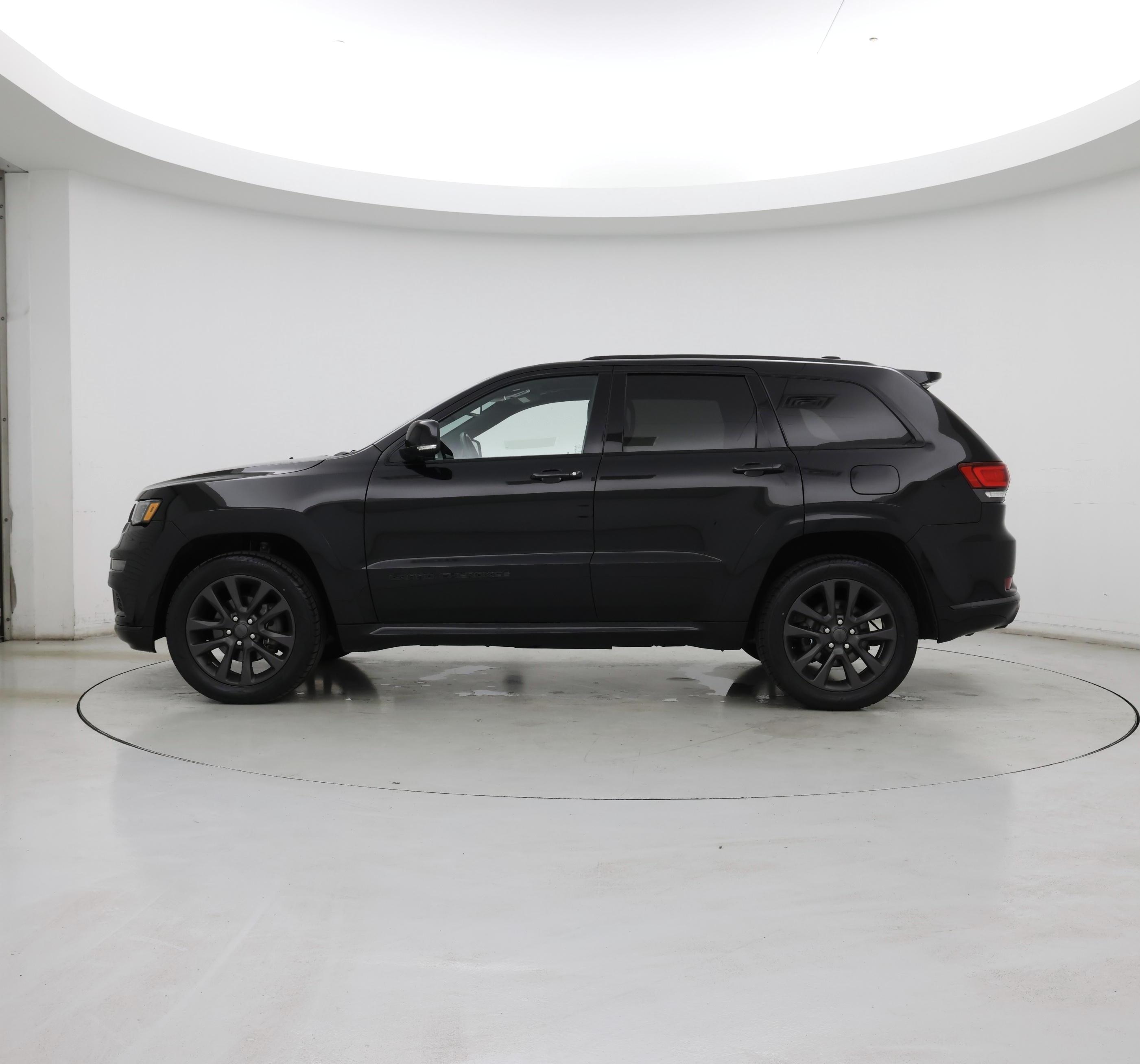 Thumbnail: 2019 Jeep Grand Cherokee - 3
