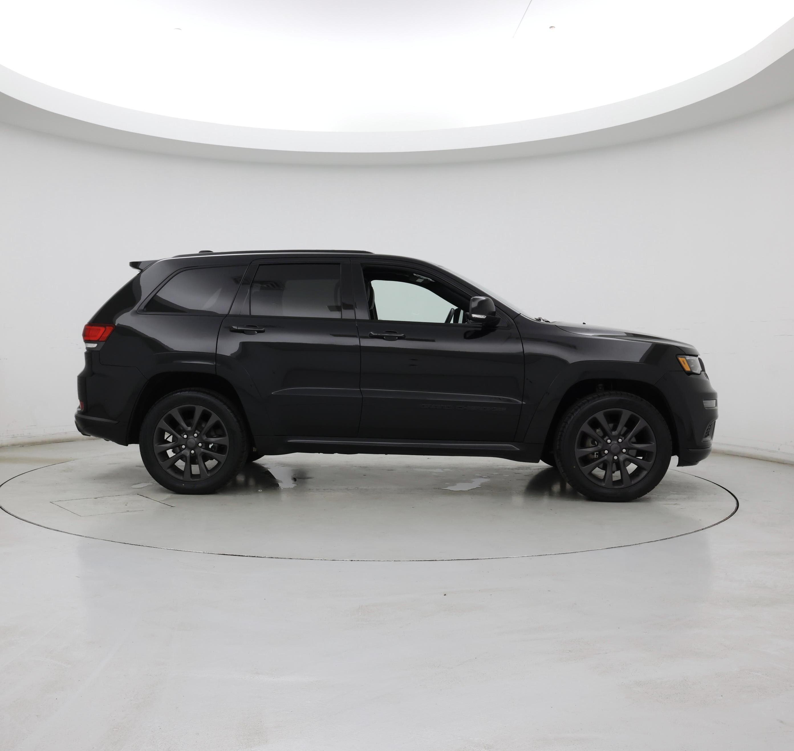 Thumbnail: 2019 Jeep Grand Cherokee - 7