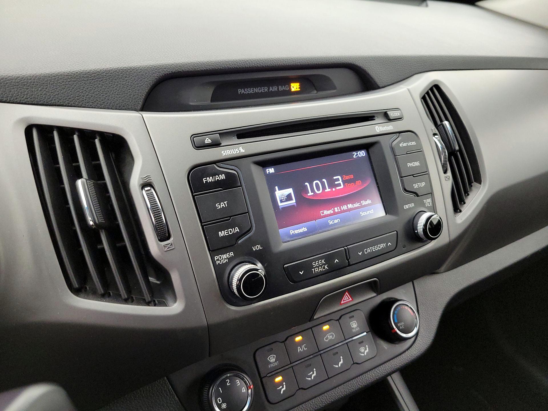 Thumbnail: 2014 Kia Sportage - 15