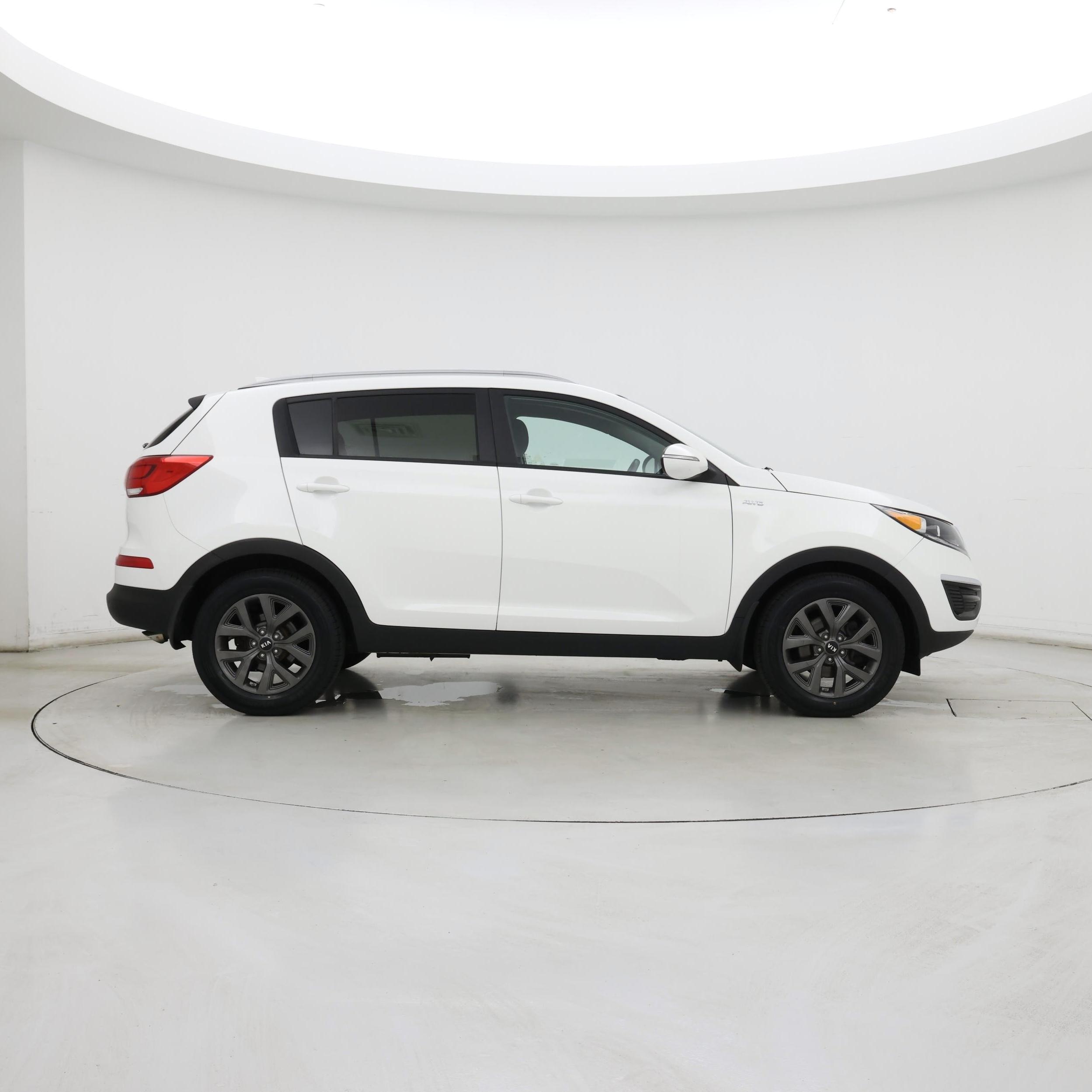 Thumbnail: 2014 Kia Sportage - 7