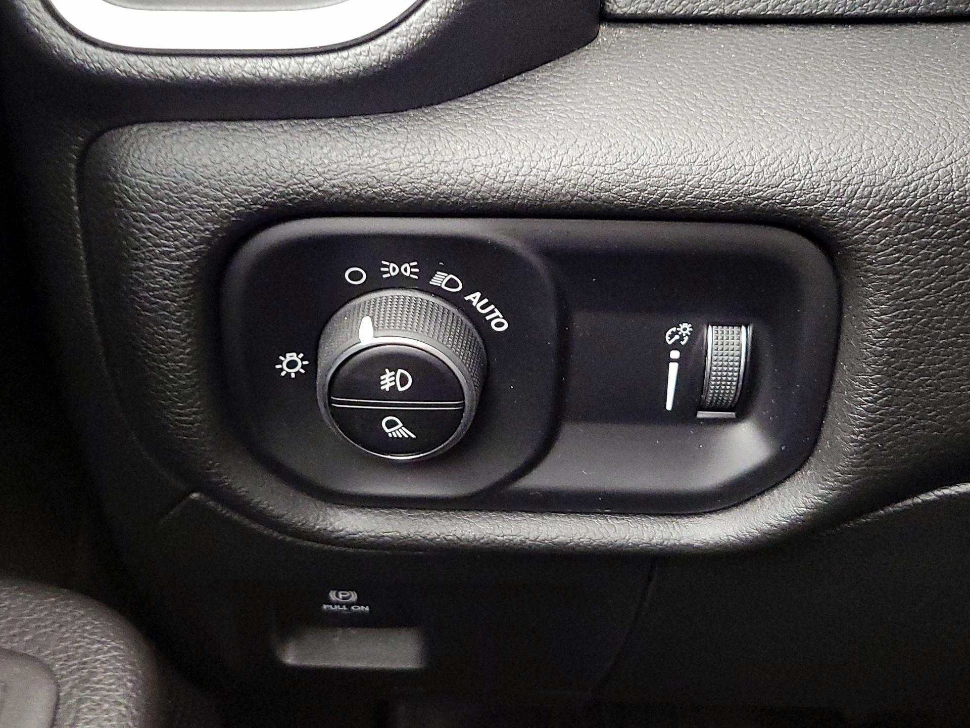 Thumbnail: 2023 RAM 1500 - 13