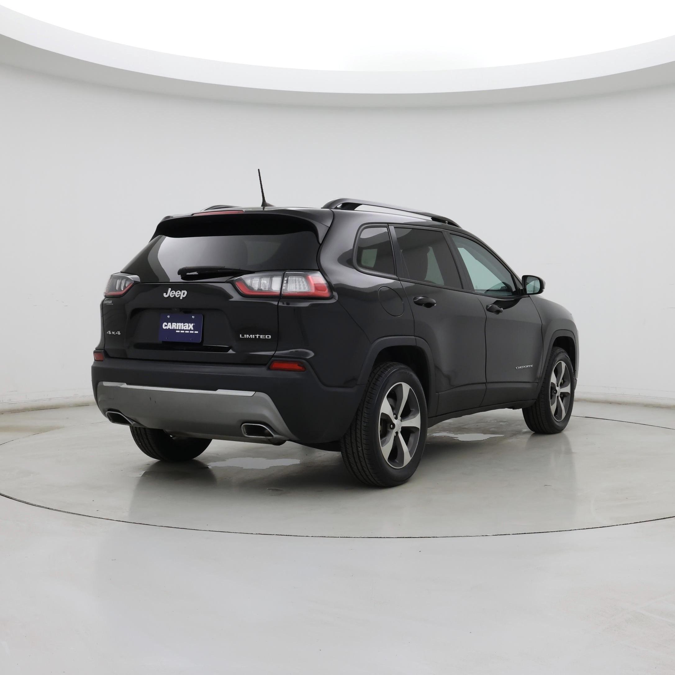 Thumbnail: 2022 Jeep Cherokee - 8