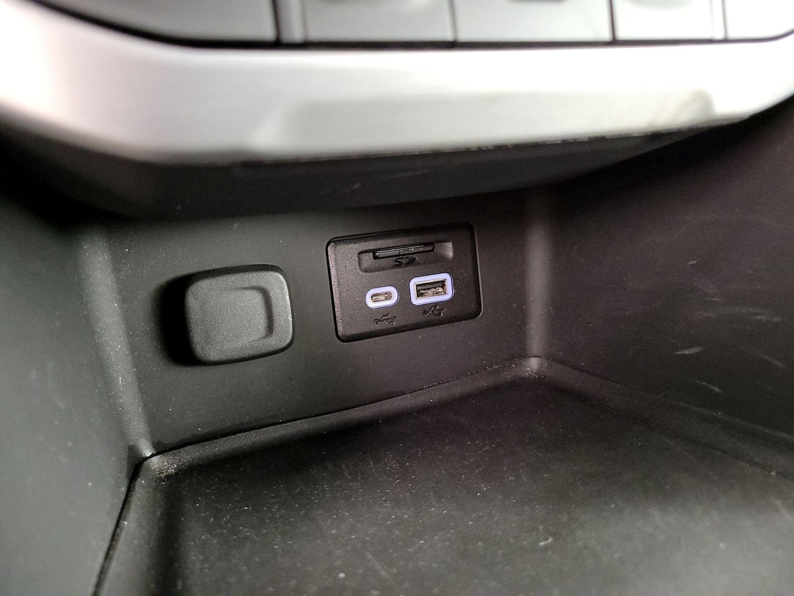 2023 GMC Acadia SLT - Photo 19