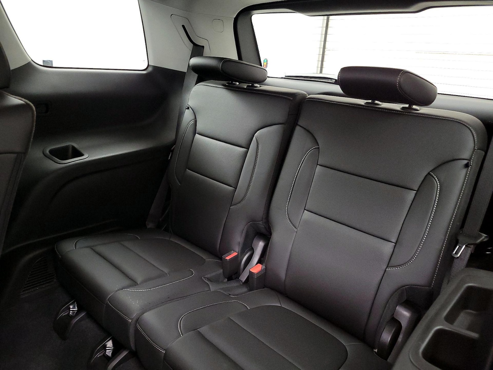 2023 GMC Acadia SLT - Photo 21