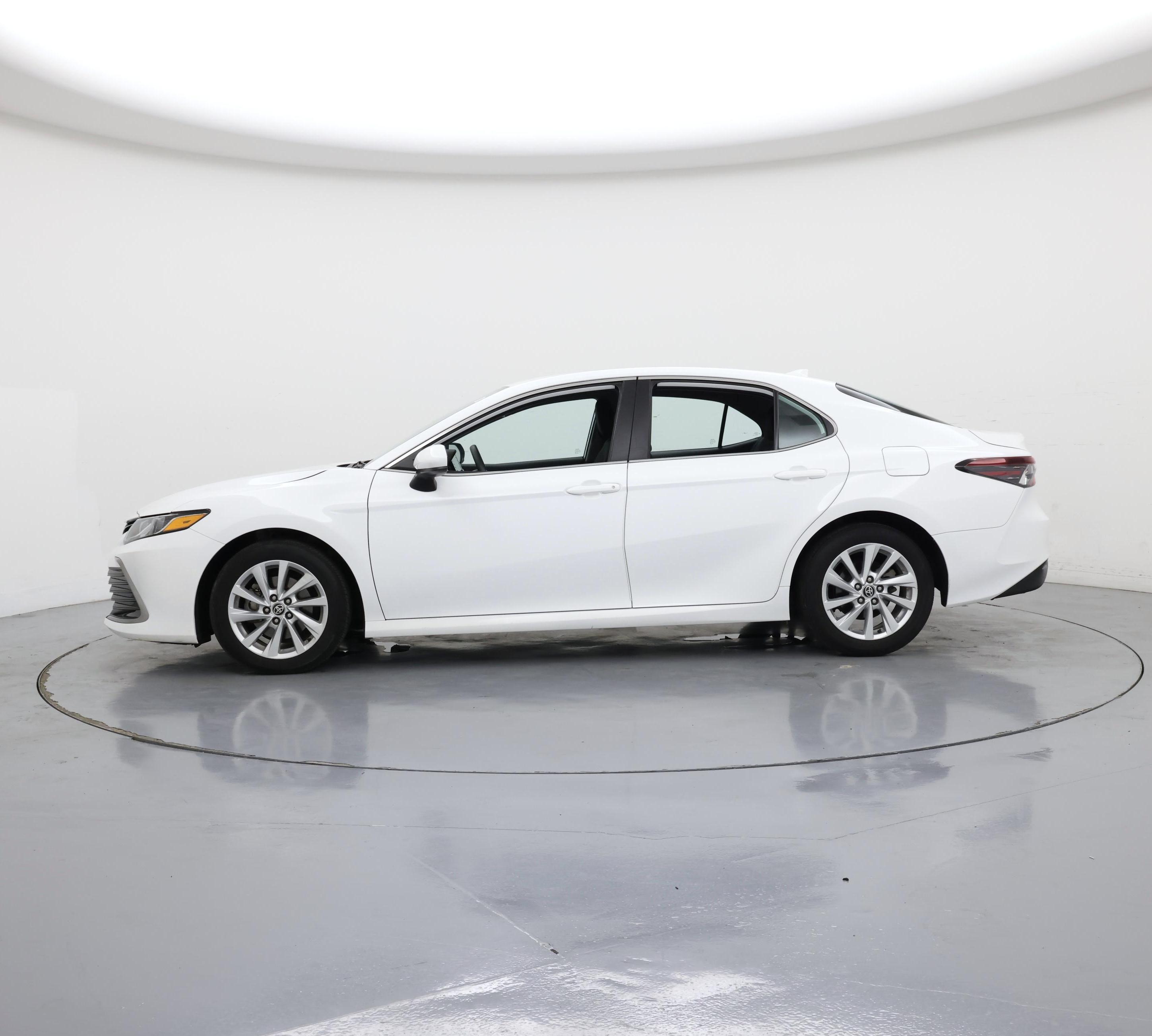 Thumbnail: 2023 Toyota Camry - 3