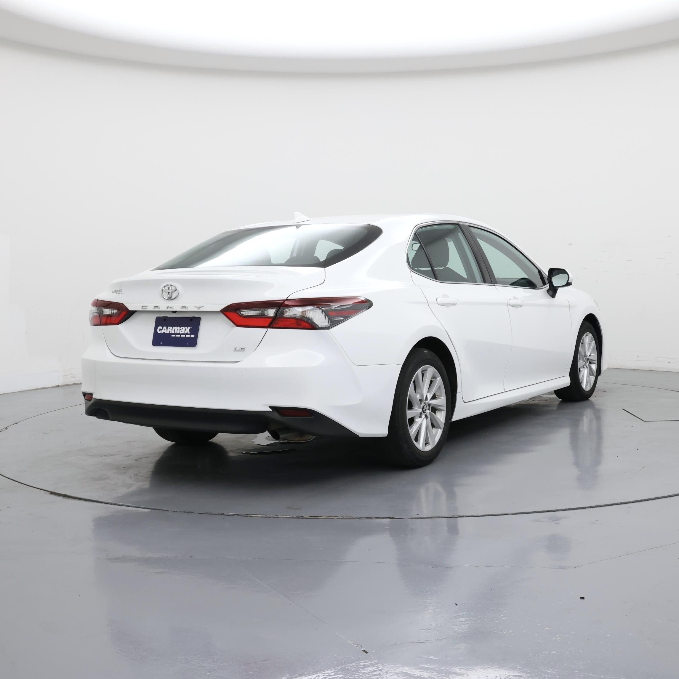 Thumbnail: 2023 Toyota Camry - 8