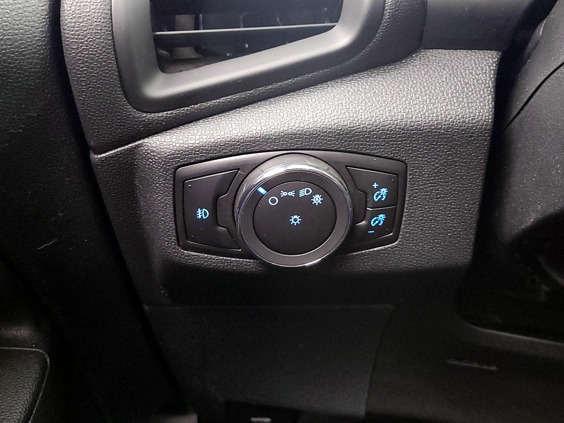 Thumbnail: 2021 Ford EcoSport - 13