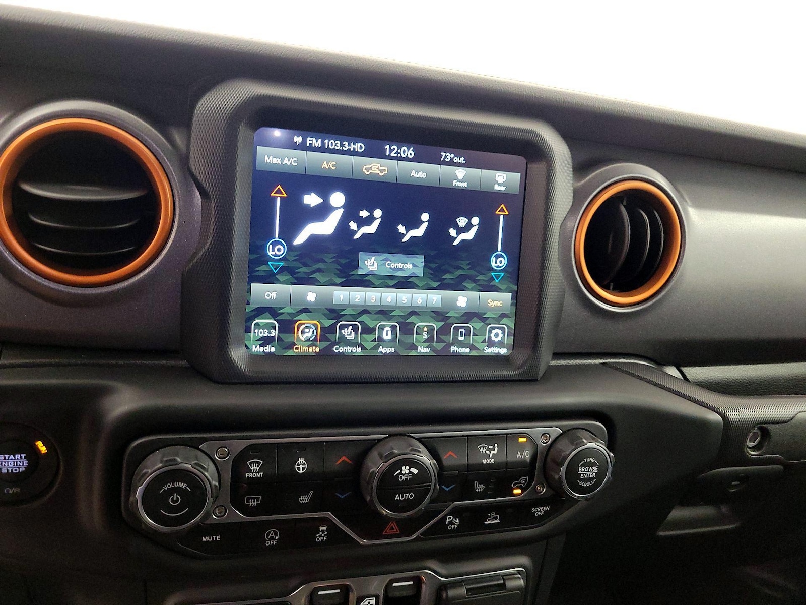 2021 Jeep Gladiator Mojave - Photo 17