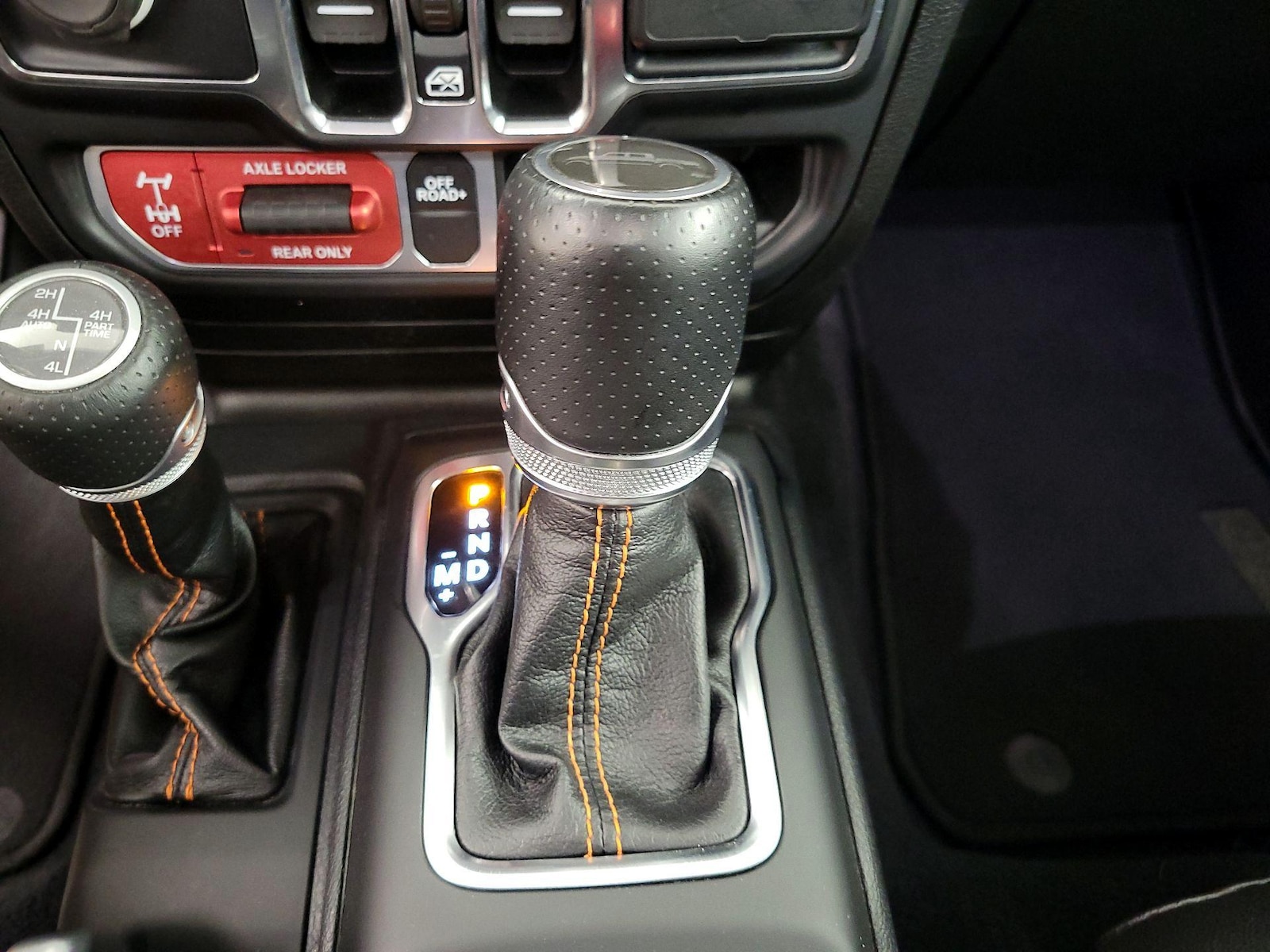 2021 Jeep Gladiator Mojave - Photo 18