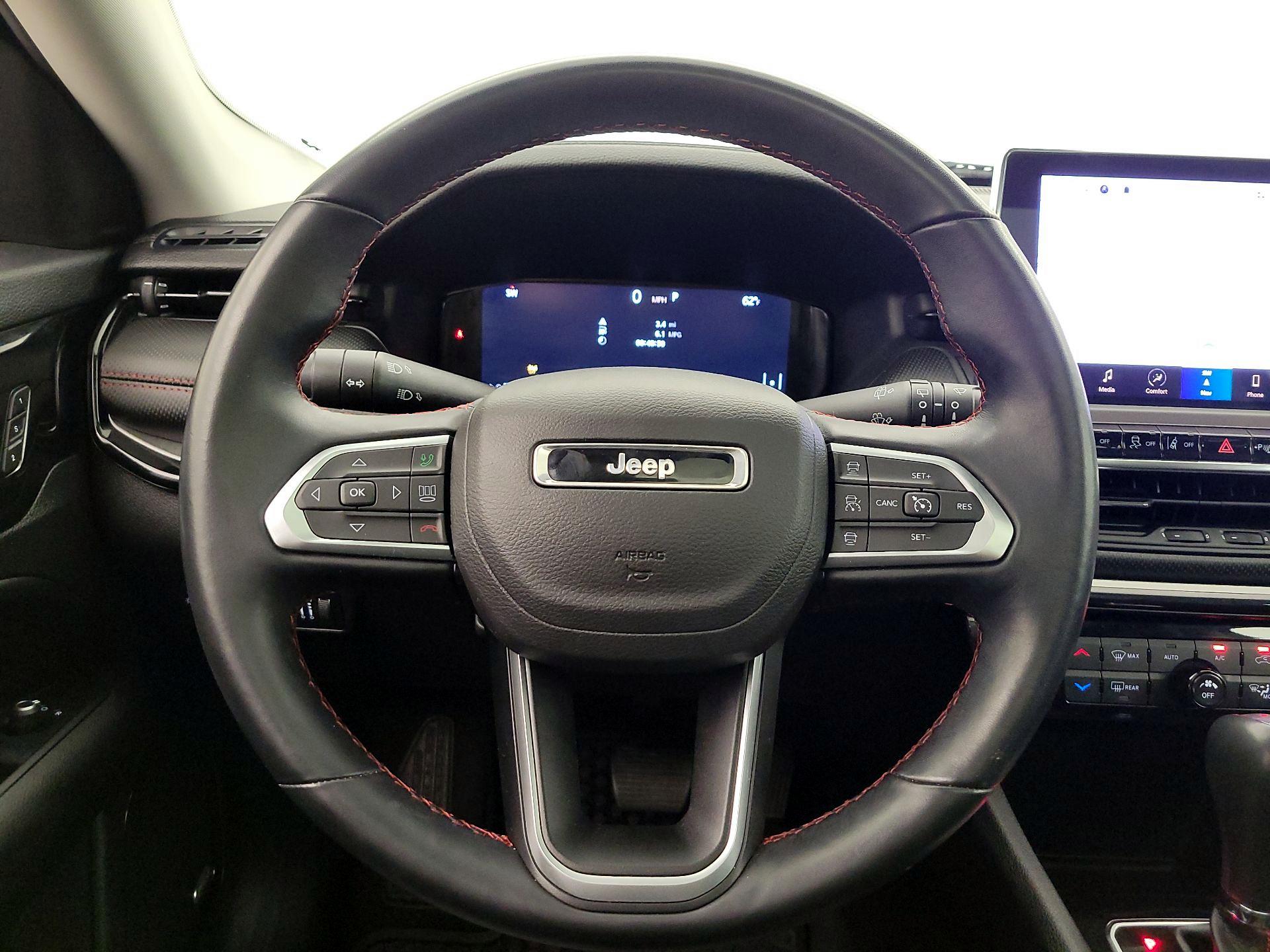 Thumbnail: 2022 Jeep Compass - 10
