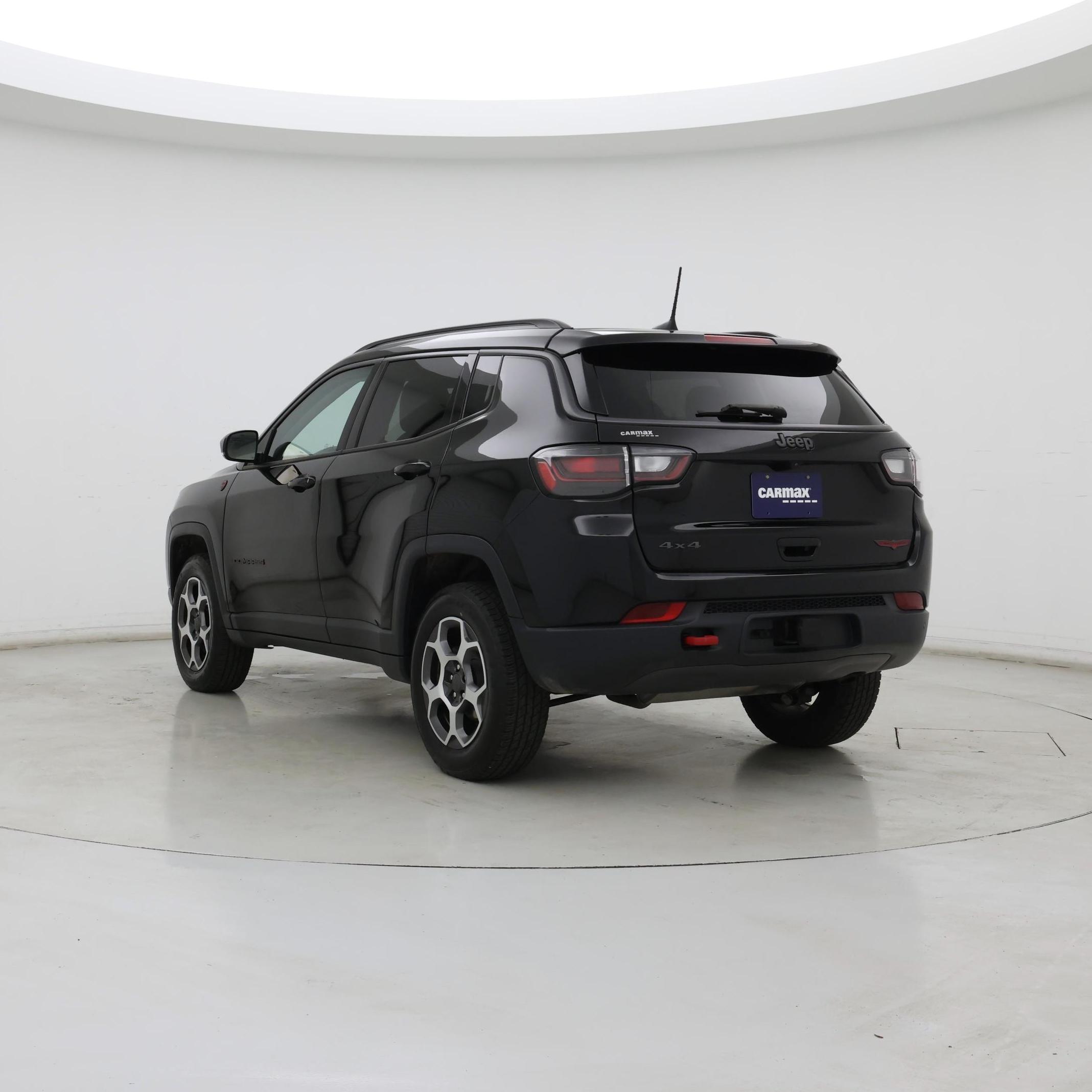 Thumbnail: 2022 Jeep Compass - 2