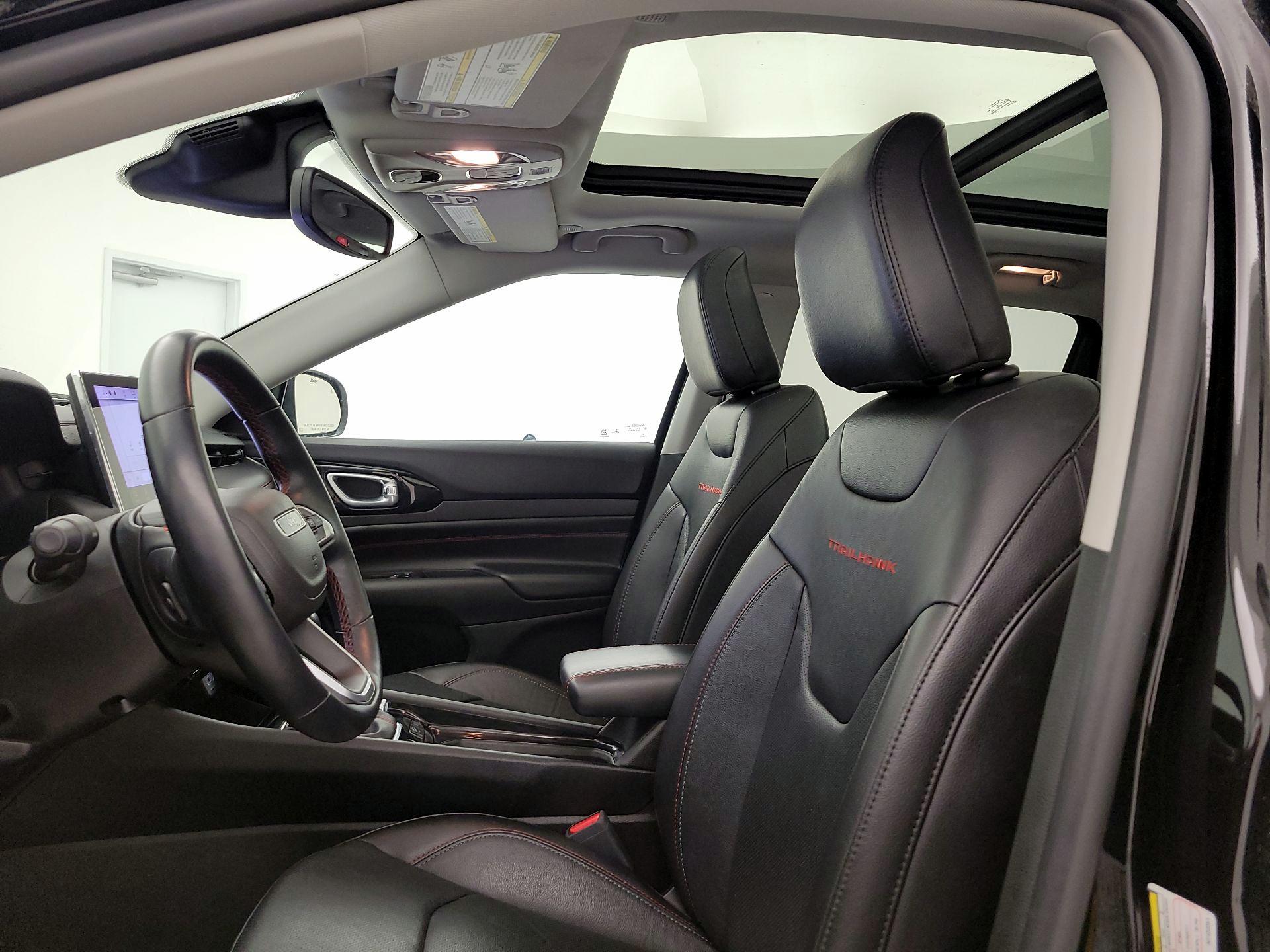 Thumbnail: 2022 Jeep Compass - 20