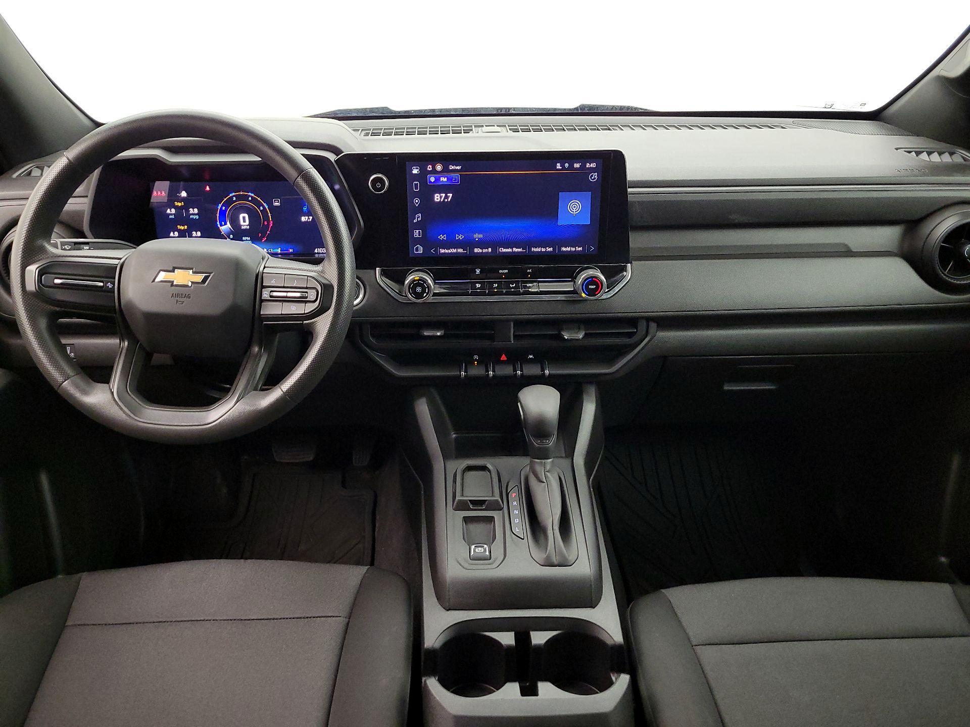 Thumbnail: 2024 Chevrolet Colorado - 9