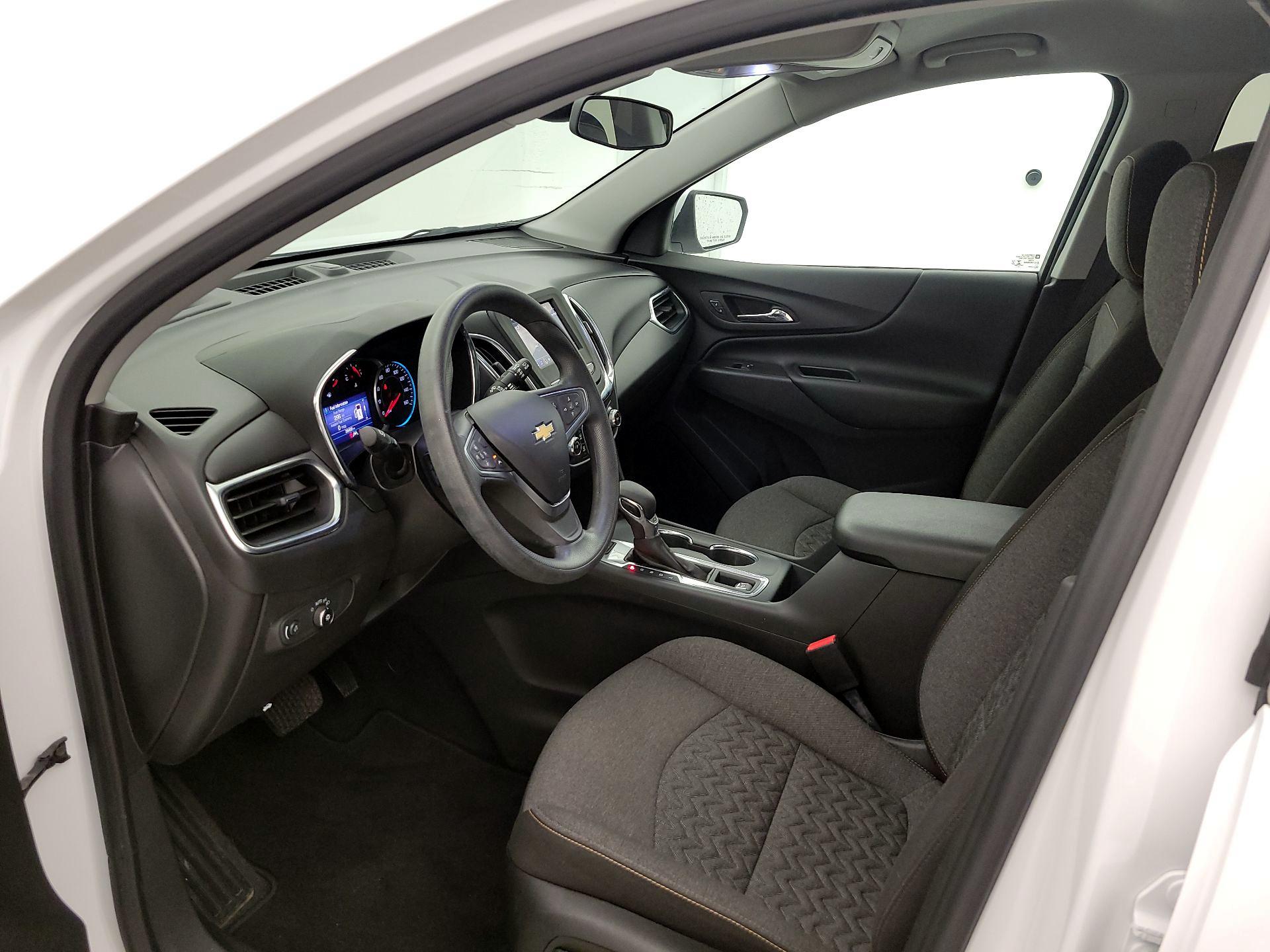 Thumbnail: 2022 Chevrolet Equinox - 11
