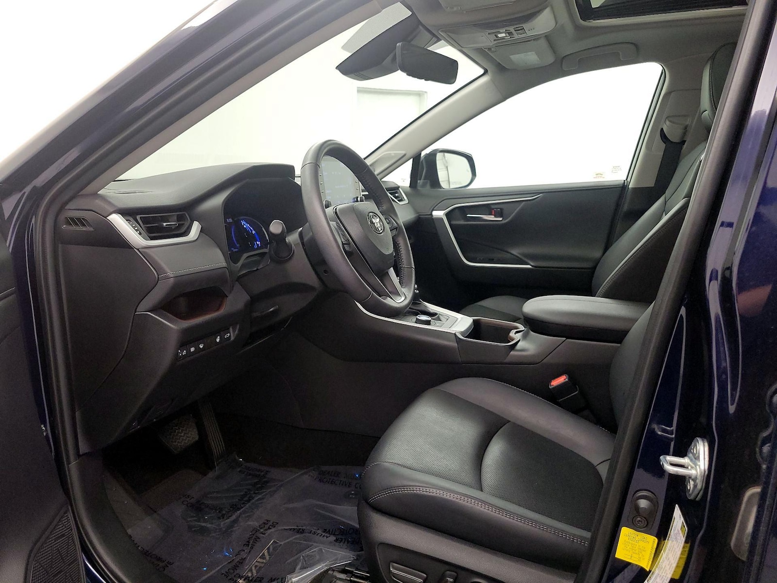 2022 Toyota RAV4 Limited - Photo 12
