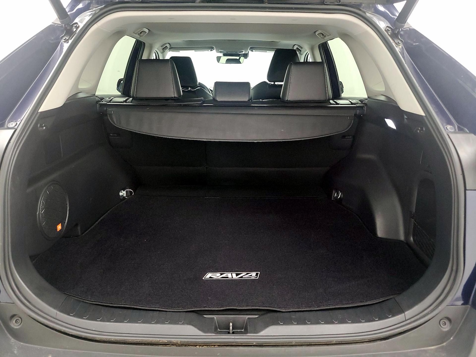 2022 Toyota RAV4 Limited - Photo 22
