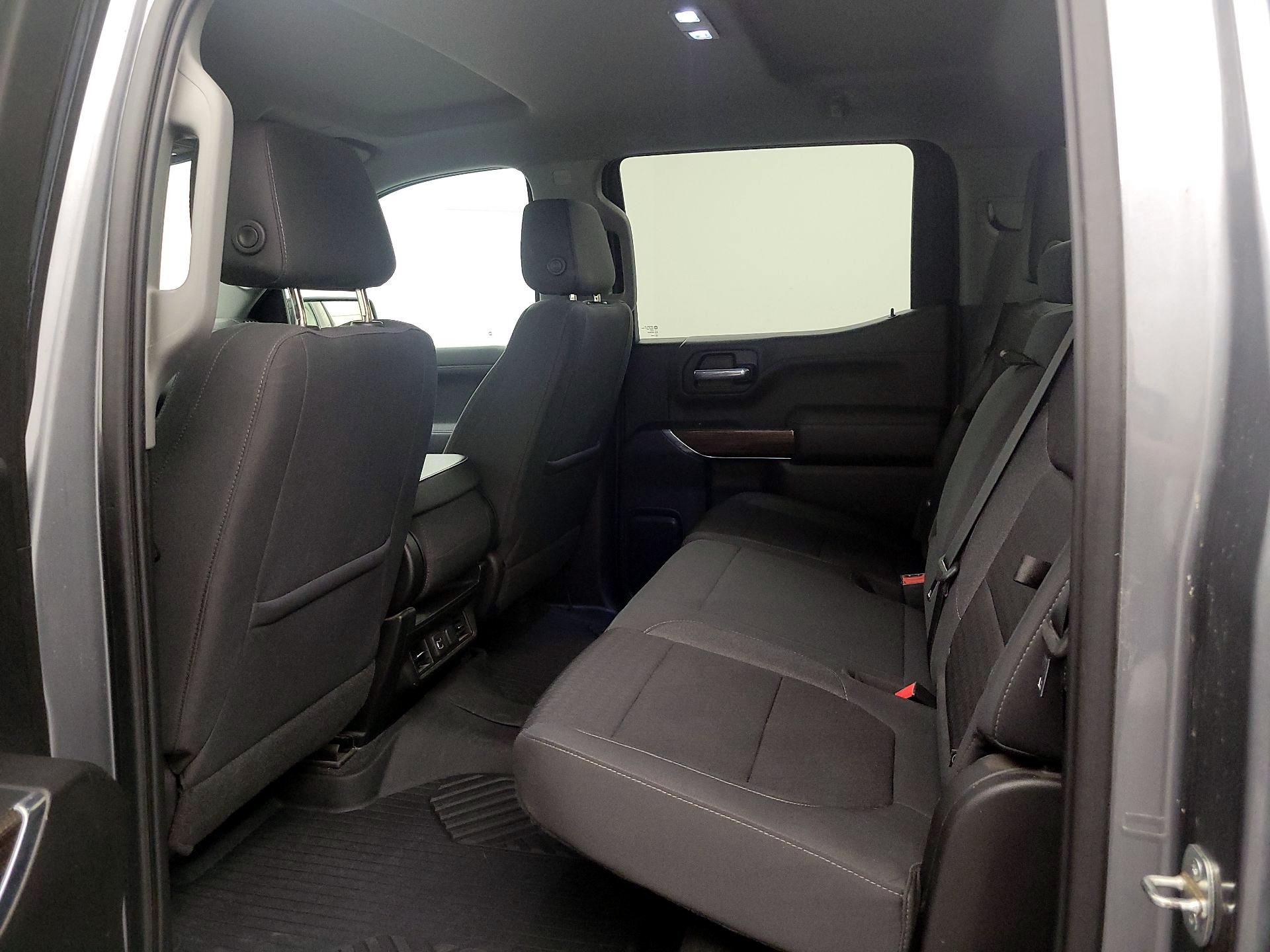 Thumbnail: 2021 Chevrolet Silverado 1500 - 19