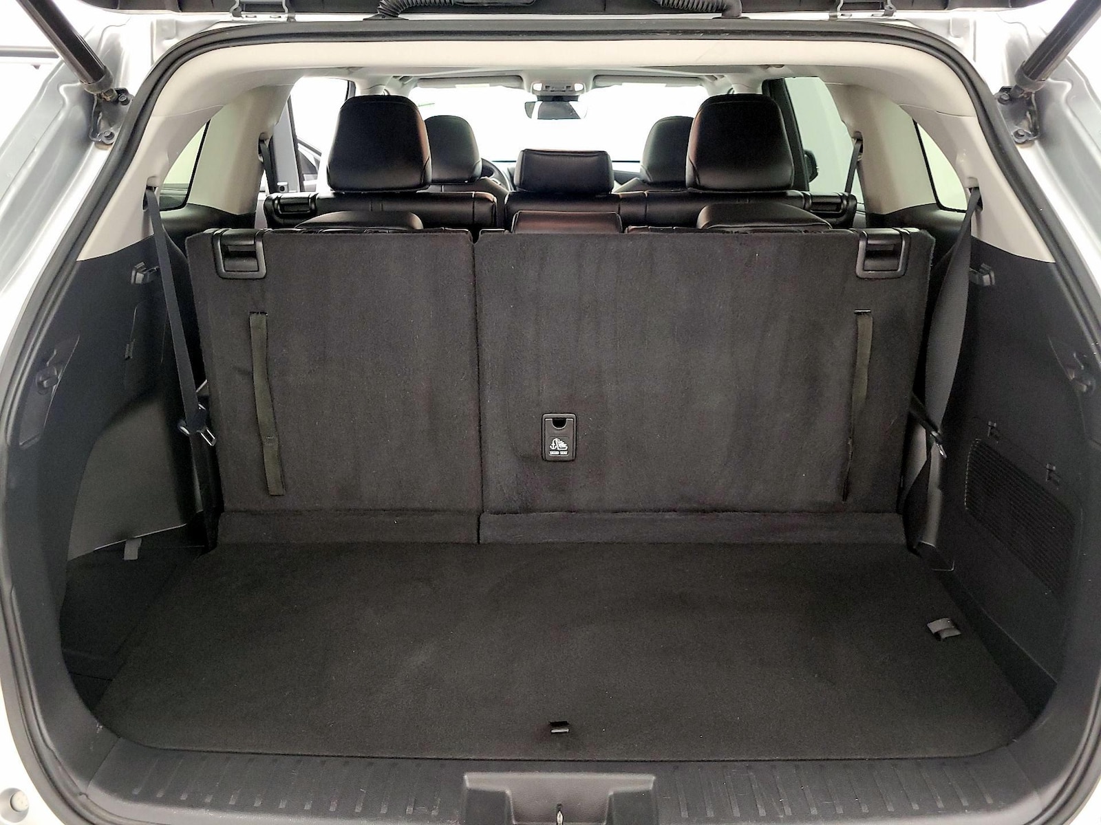 2022 Toyota Highlander XLE - Photo 23