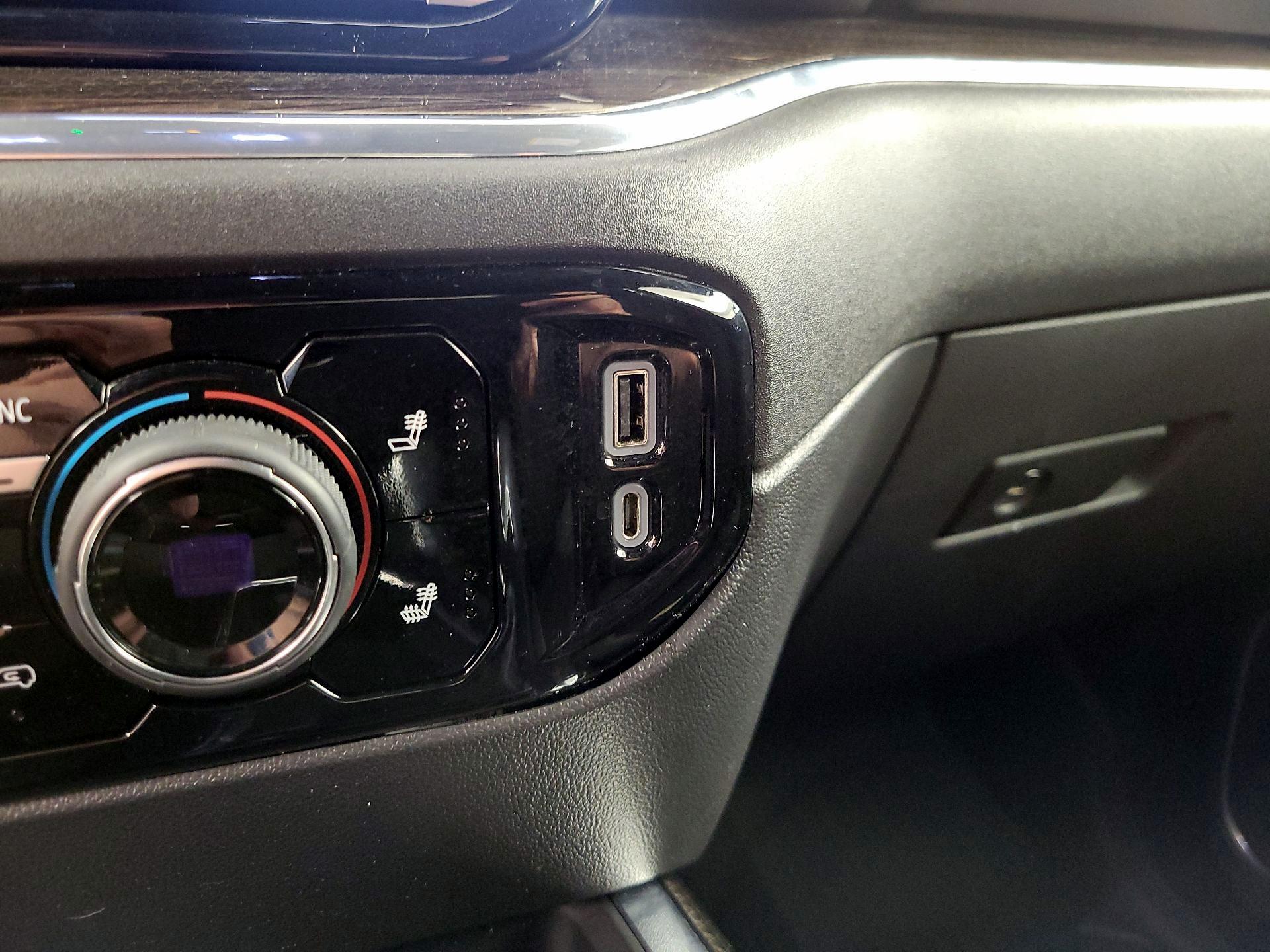 Thumbnail: 2023 Chevrolet Silverado 1500 - 18