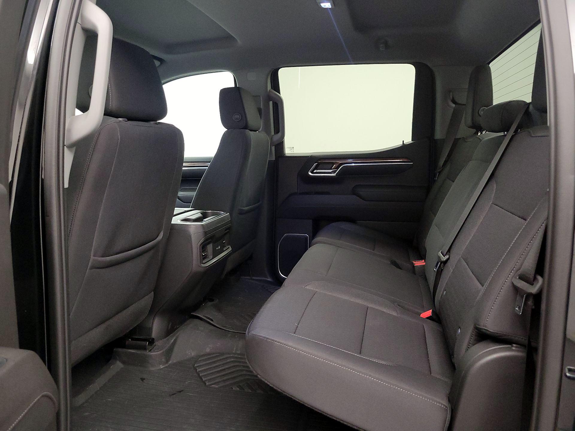 Thumbnail: 2023 Chevrolet Silverado 1500 - 19
