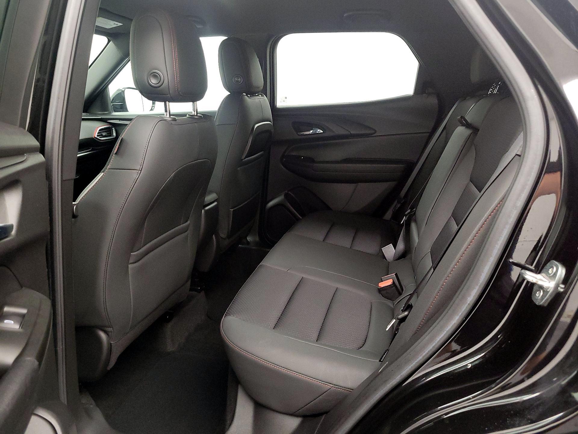 Thumbnail: 2022 Chevrolet TrailBlazer - 19
