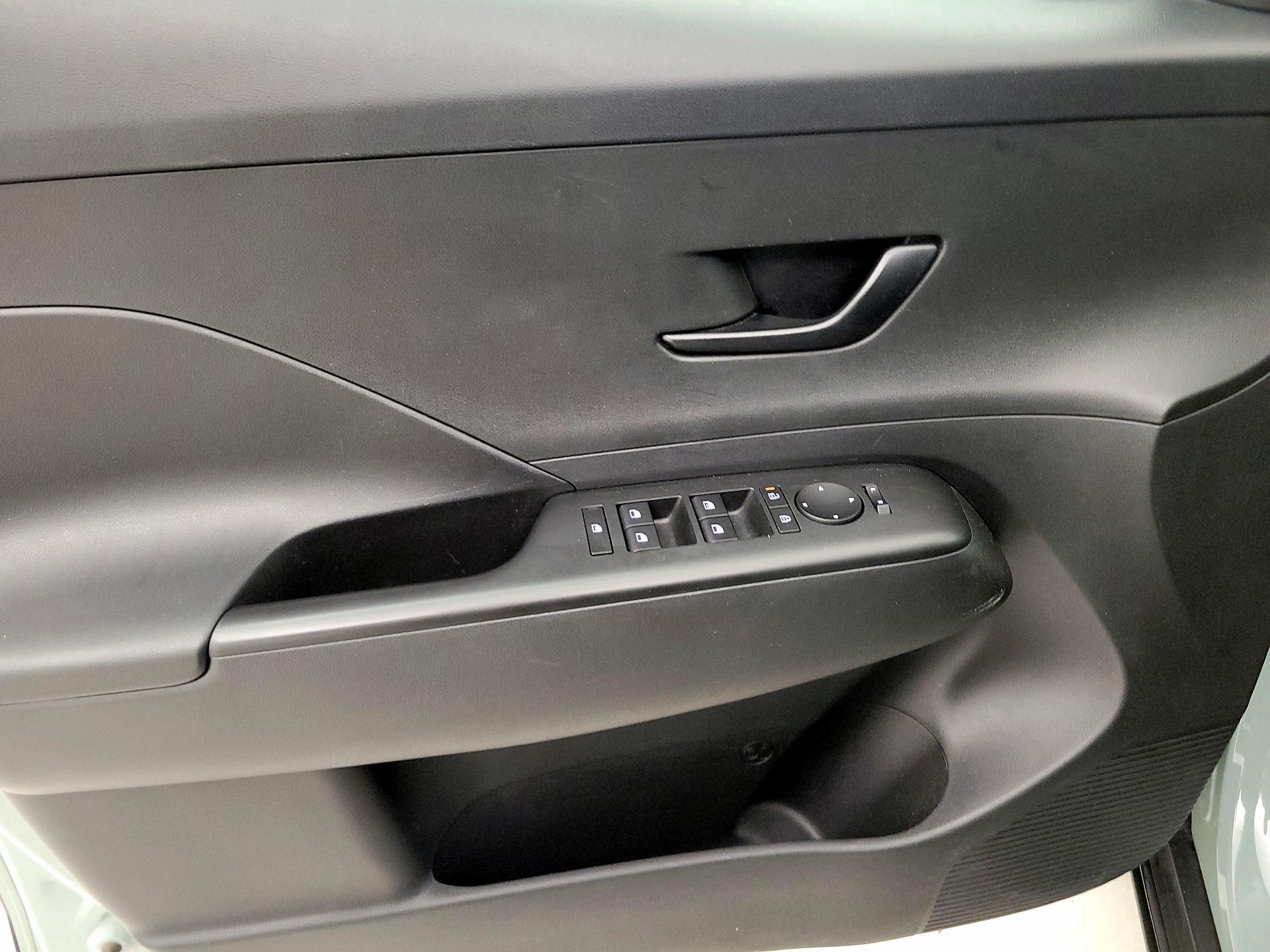 Thumbnail: 2025 Hyundai Kona - 12
