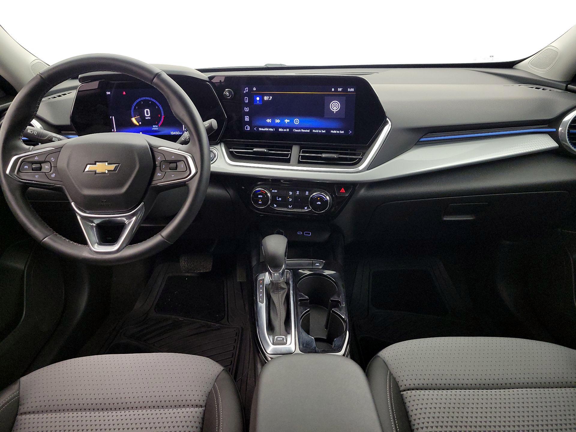Thumbnail: 2024 Chevrolet Trax - 9