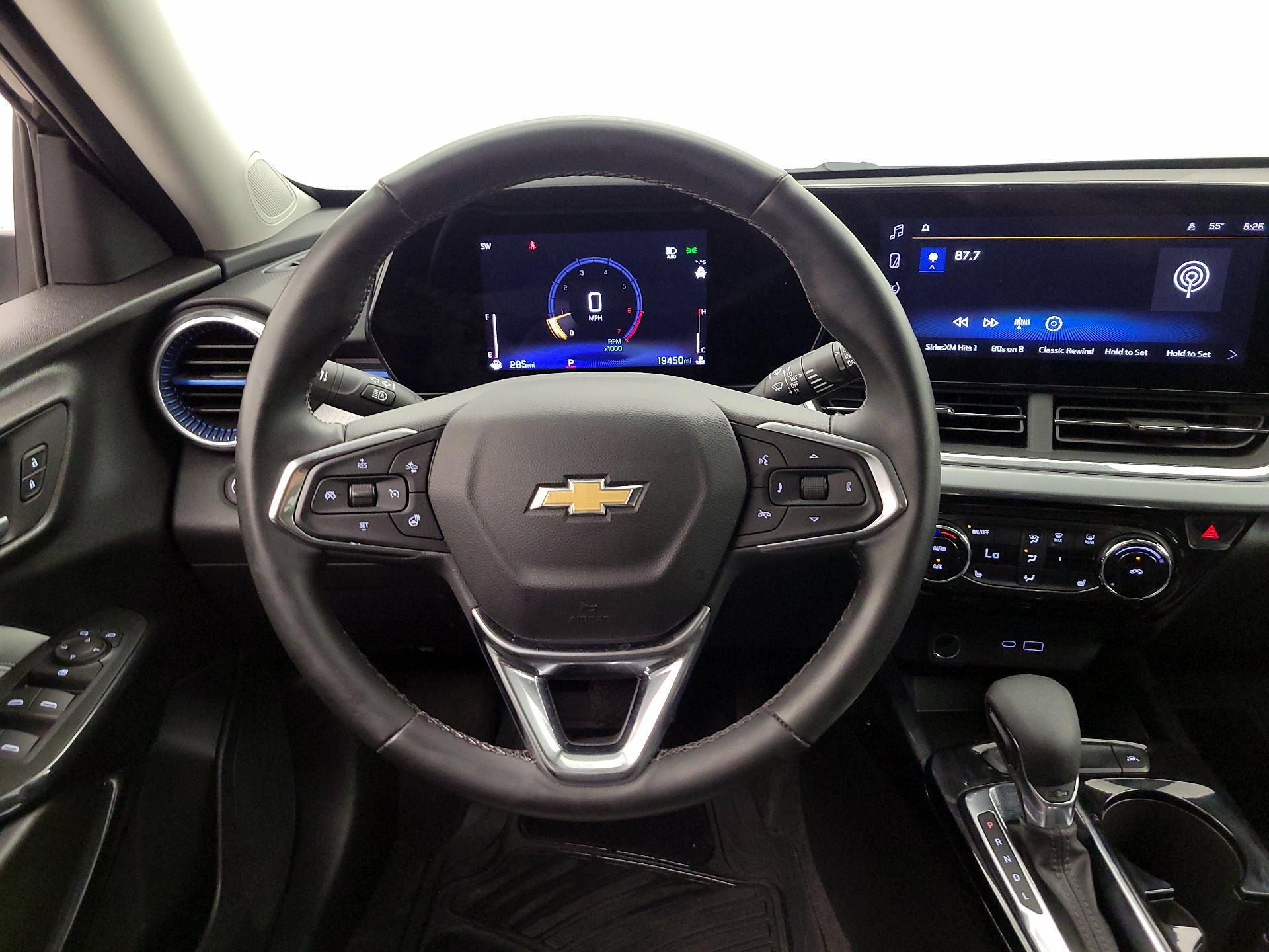 Thumbnail: 2024 Chevrolet Trax - 10