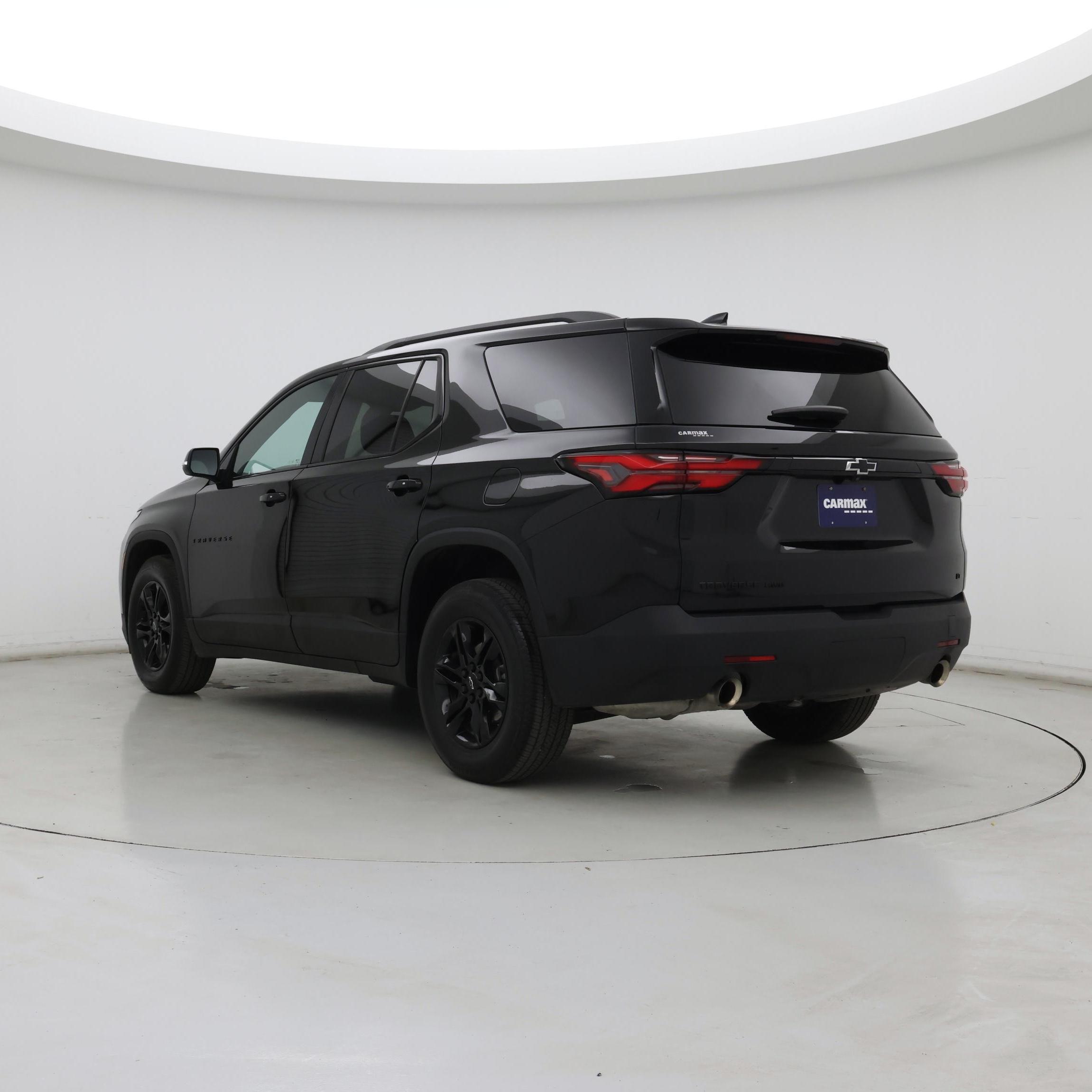 Thumbnail: 2023 Chevrolet Traverse - 2