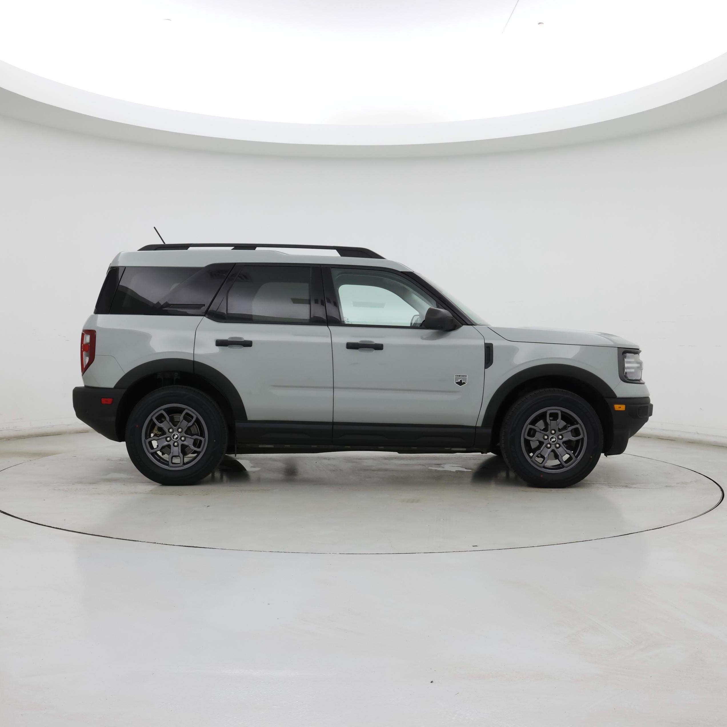 Thumbnail: 2022 Ford Bronco Sport - 7