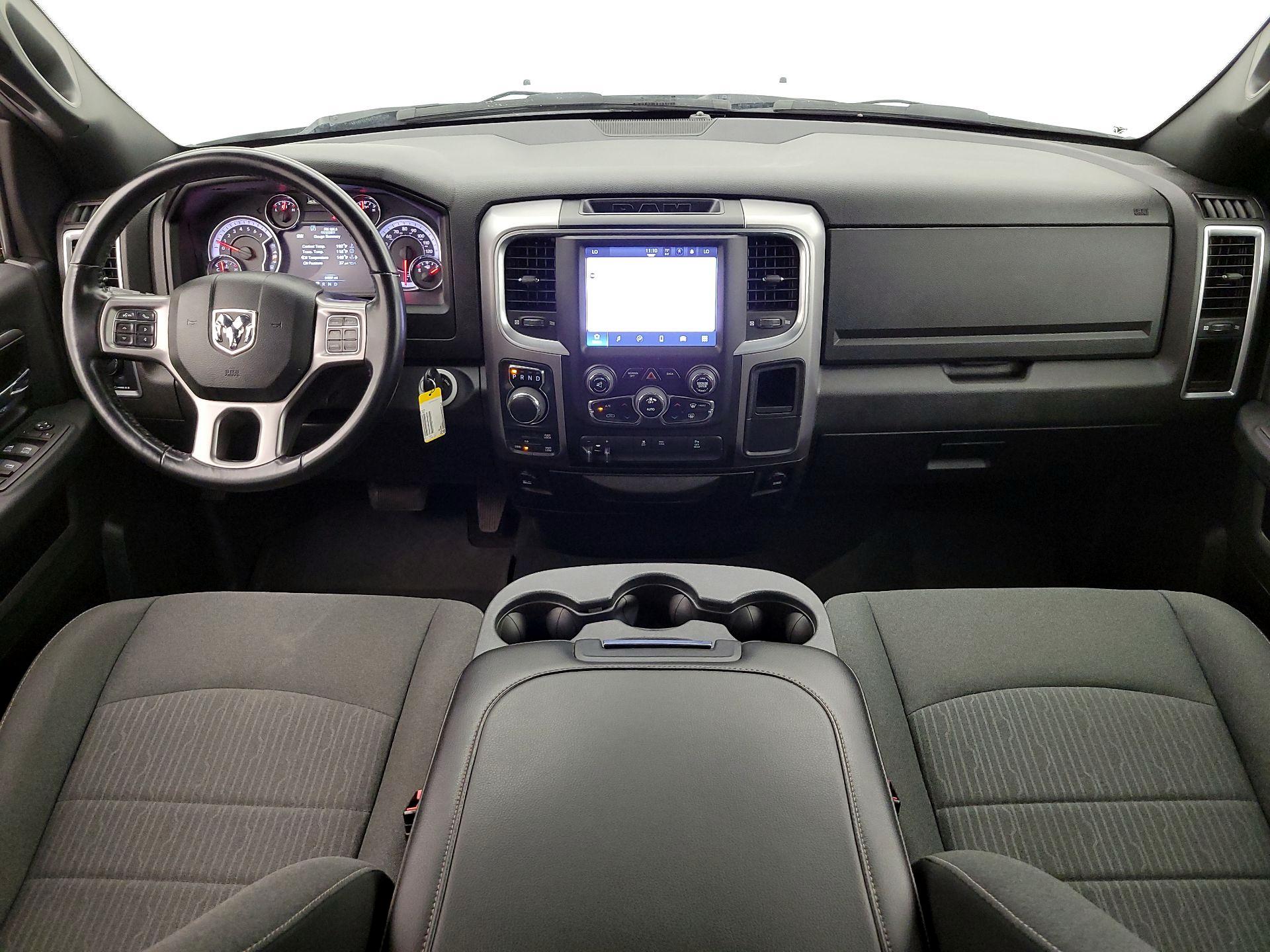 Thumbnail: 2022 RAM 1500 Classic - 9