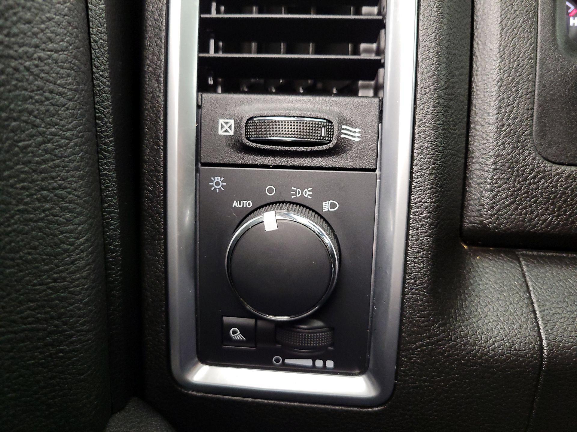 Thumbnail: 2022 RAM 1500 Classic - 13