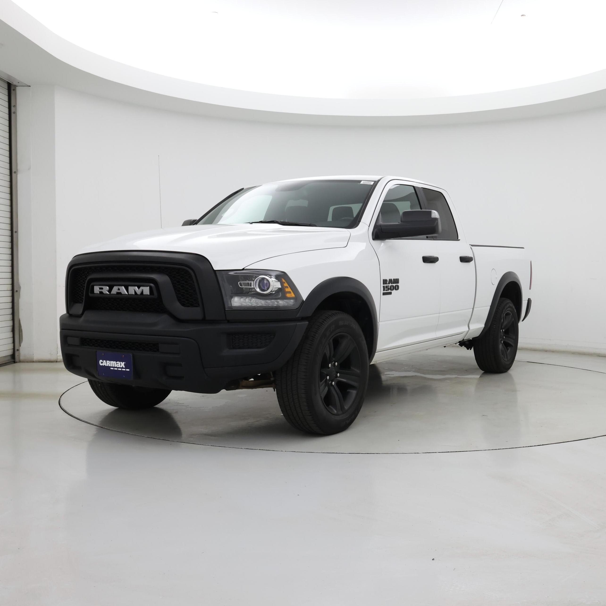 Thumbnail: 2022 RAM 1500 Classic - 4