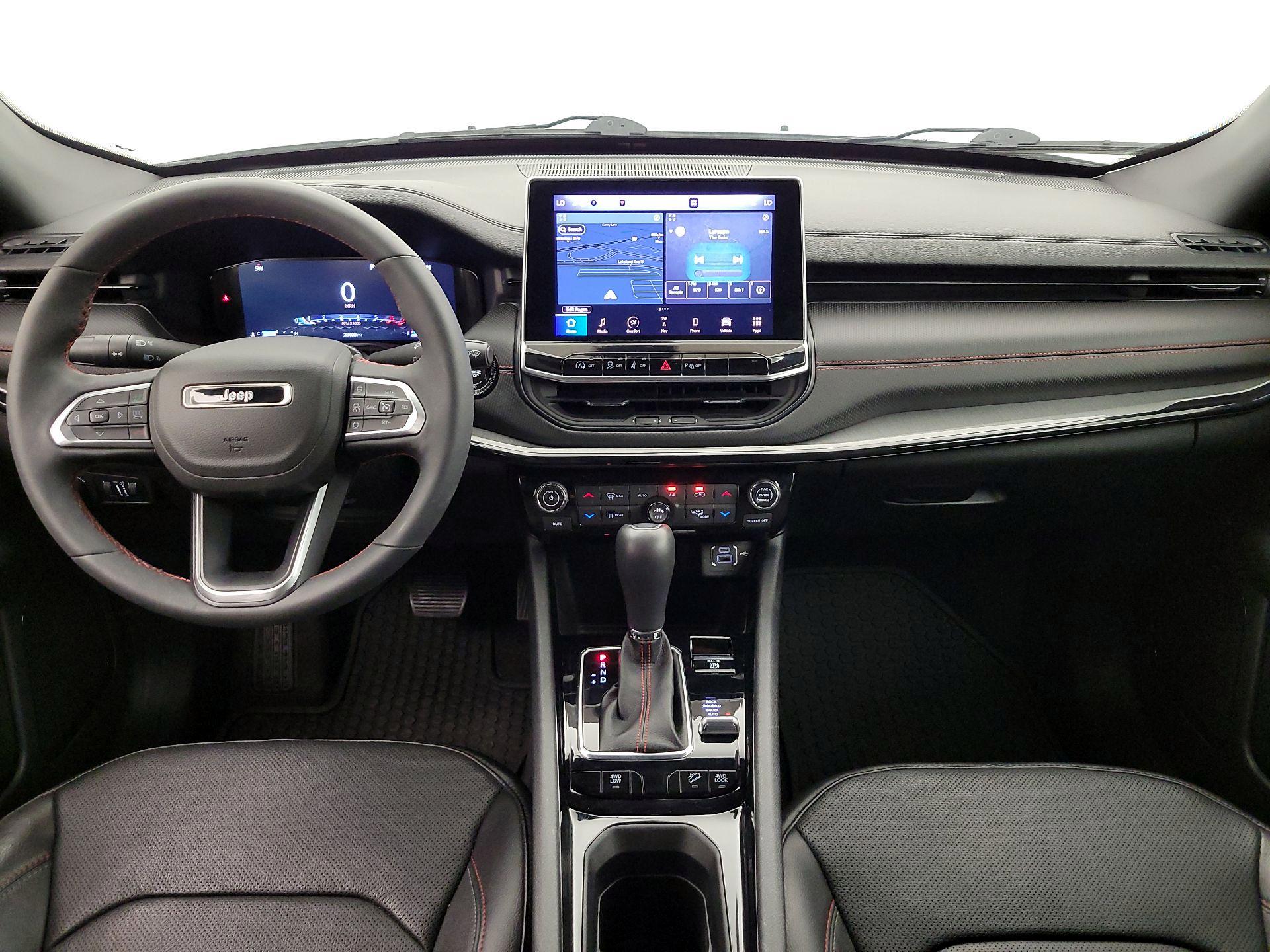 Thumbnail: 2023 Jeep Compass - 9
