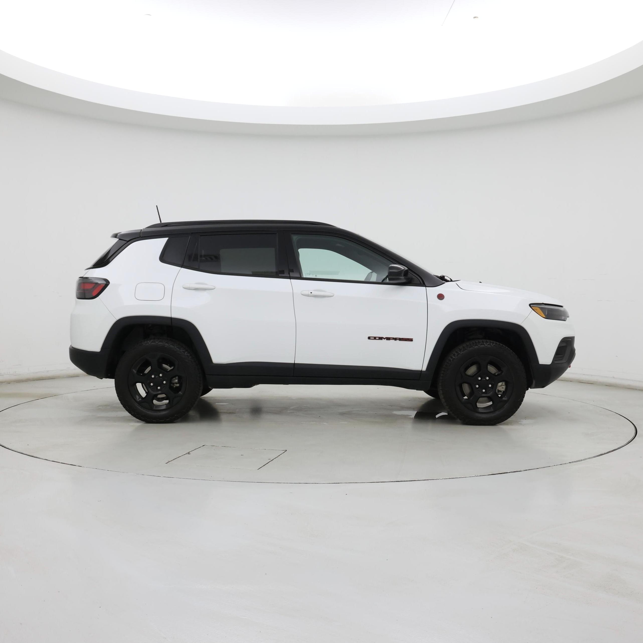 Thumbnail: 2023 Jeep Compass - 7