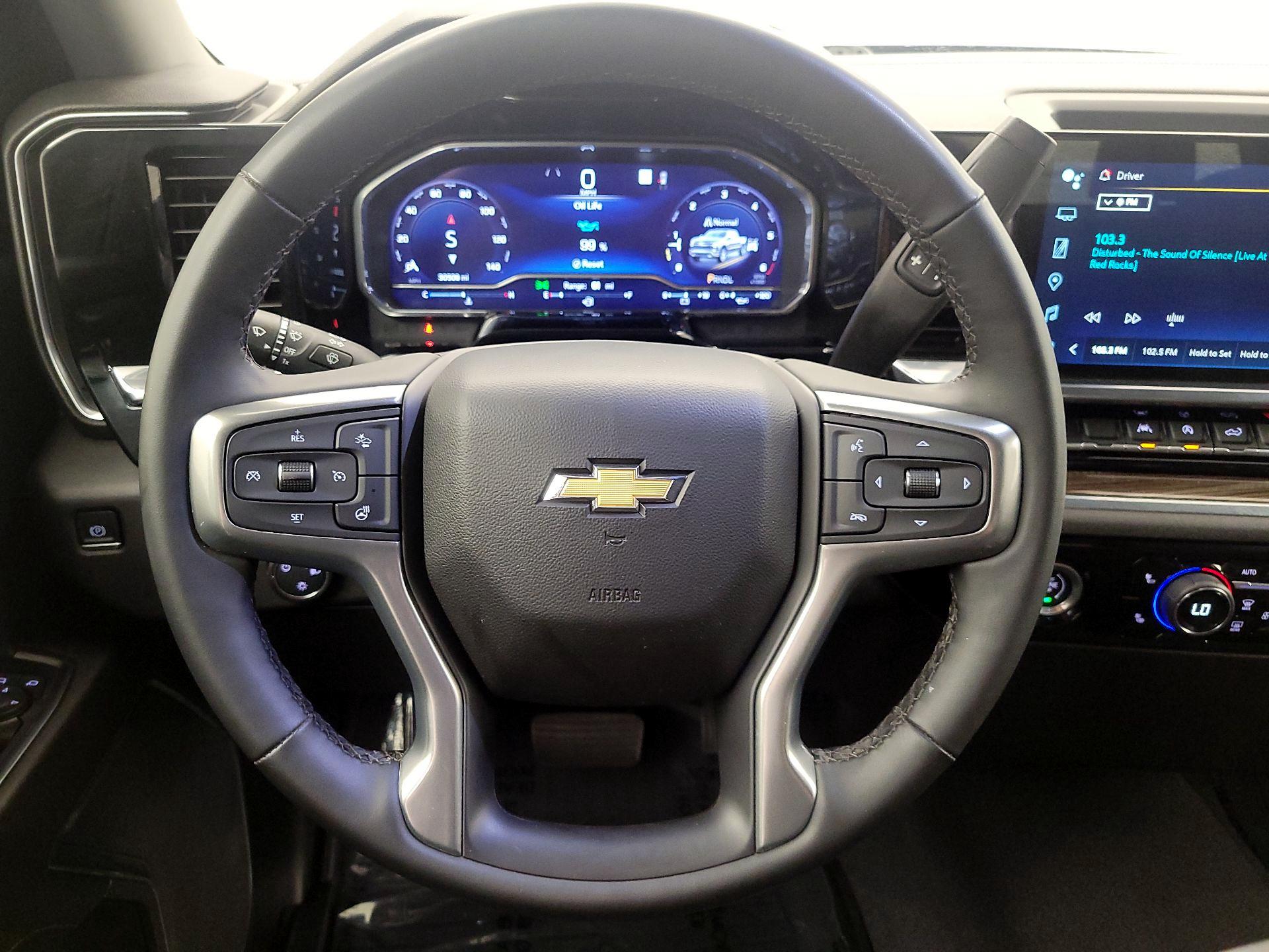 Thumbnail: 2023 Chevrolet Silverado 1500 - 10