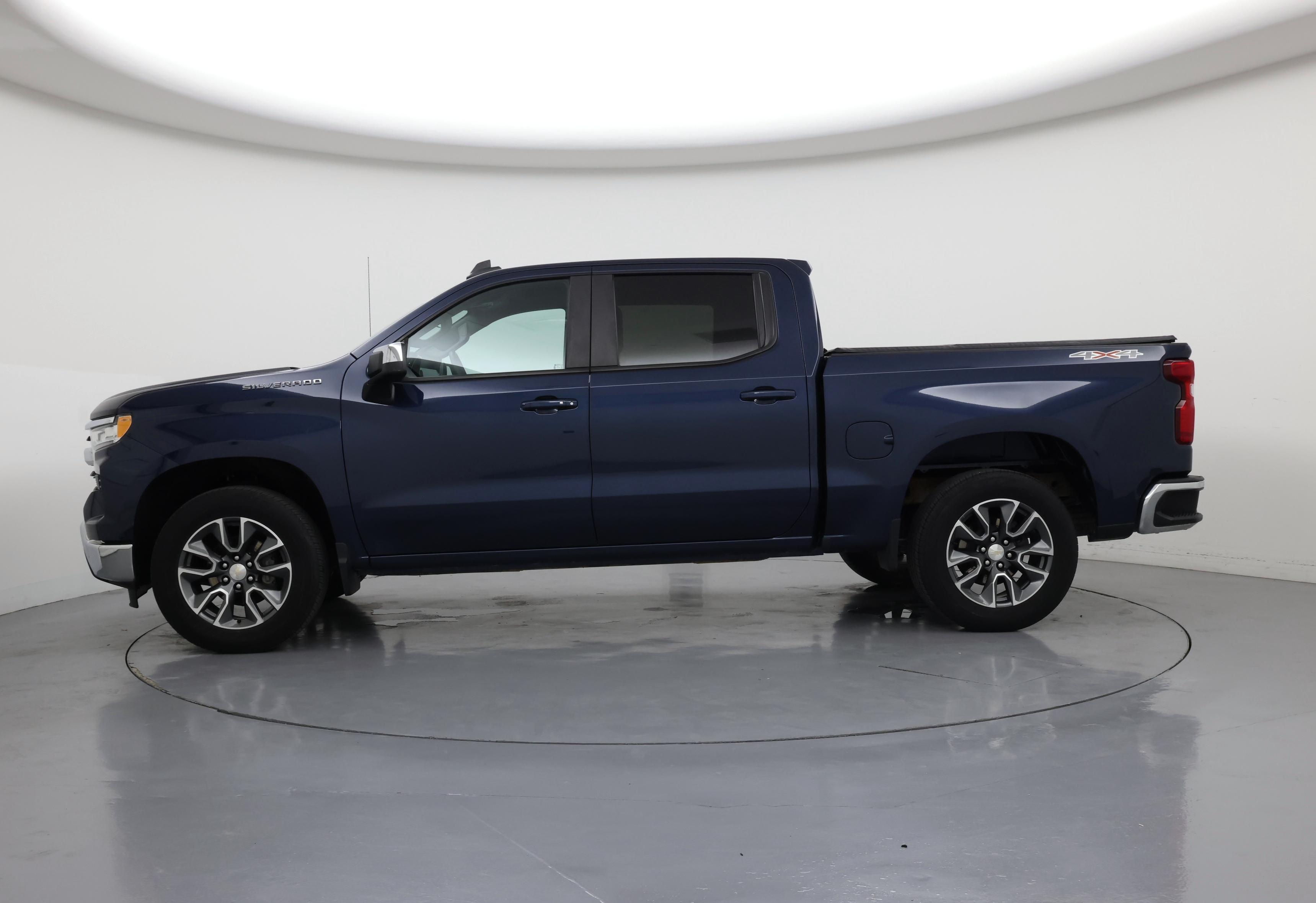 Thumbnail: 2023 Chevrolet Silverado 1500 - 3