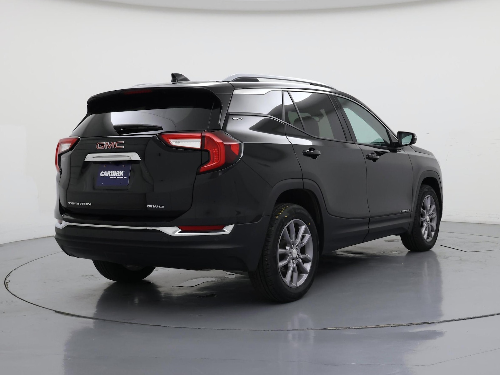 2023 GMC Terrain SLT - Photo 9