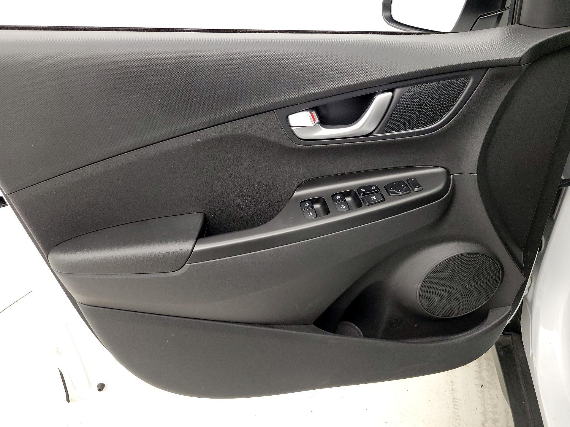 Thumbnail: 2023 Hyundai Kona - 12