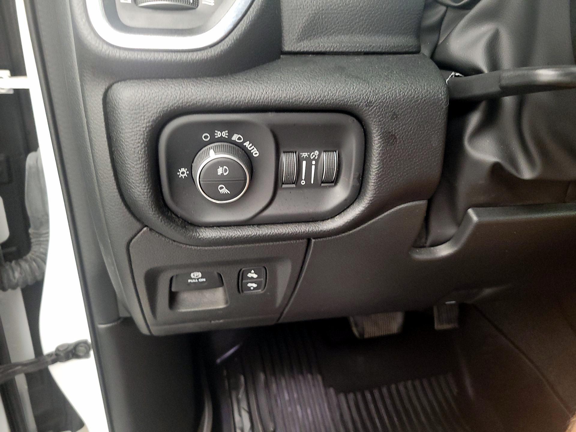 Thumbnail: 2022 RAM 1500 - 13