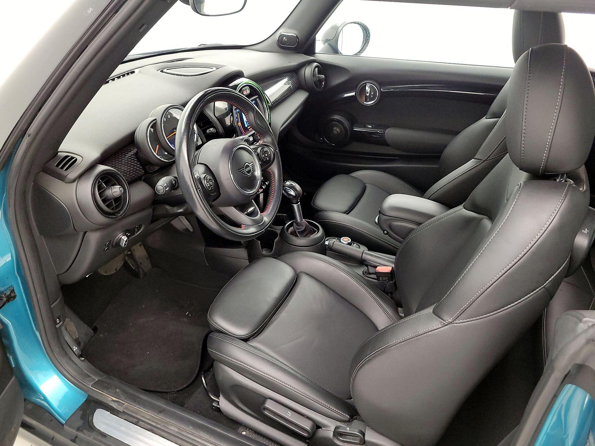 Thumbnail: 2019 MINI Cooper - 11