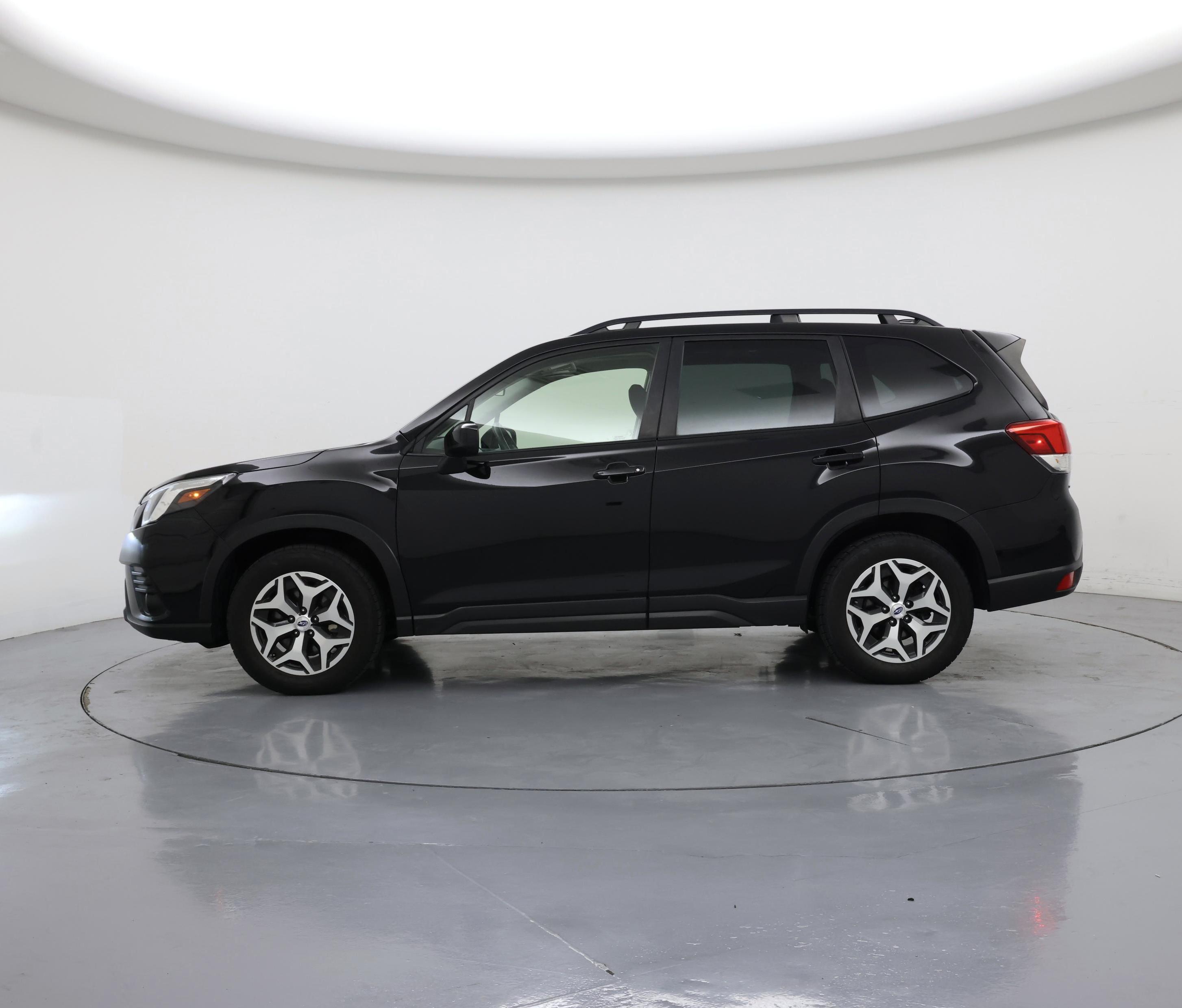 Thumbnail: 2023 Subaru Forester - 3
