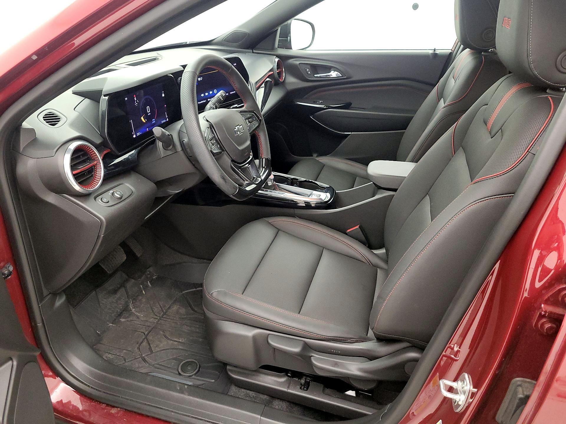 Thumbnail: 2024 Chevrolet Trax - 11