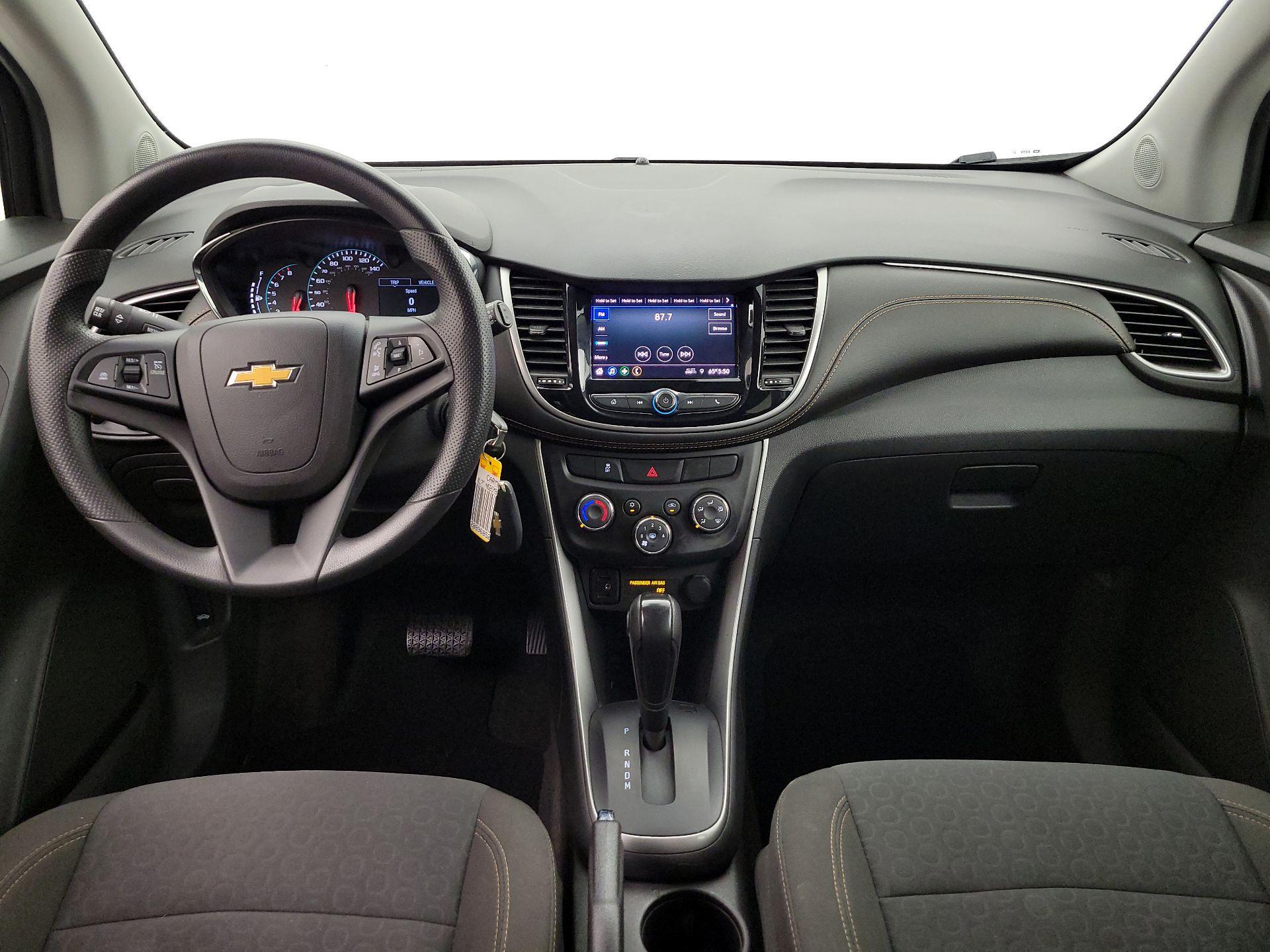 Thumbnail: 2021 Chevrolet Trax - 9
