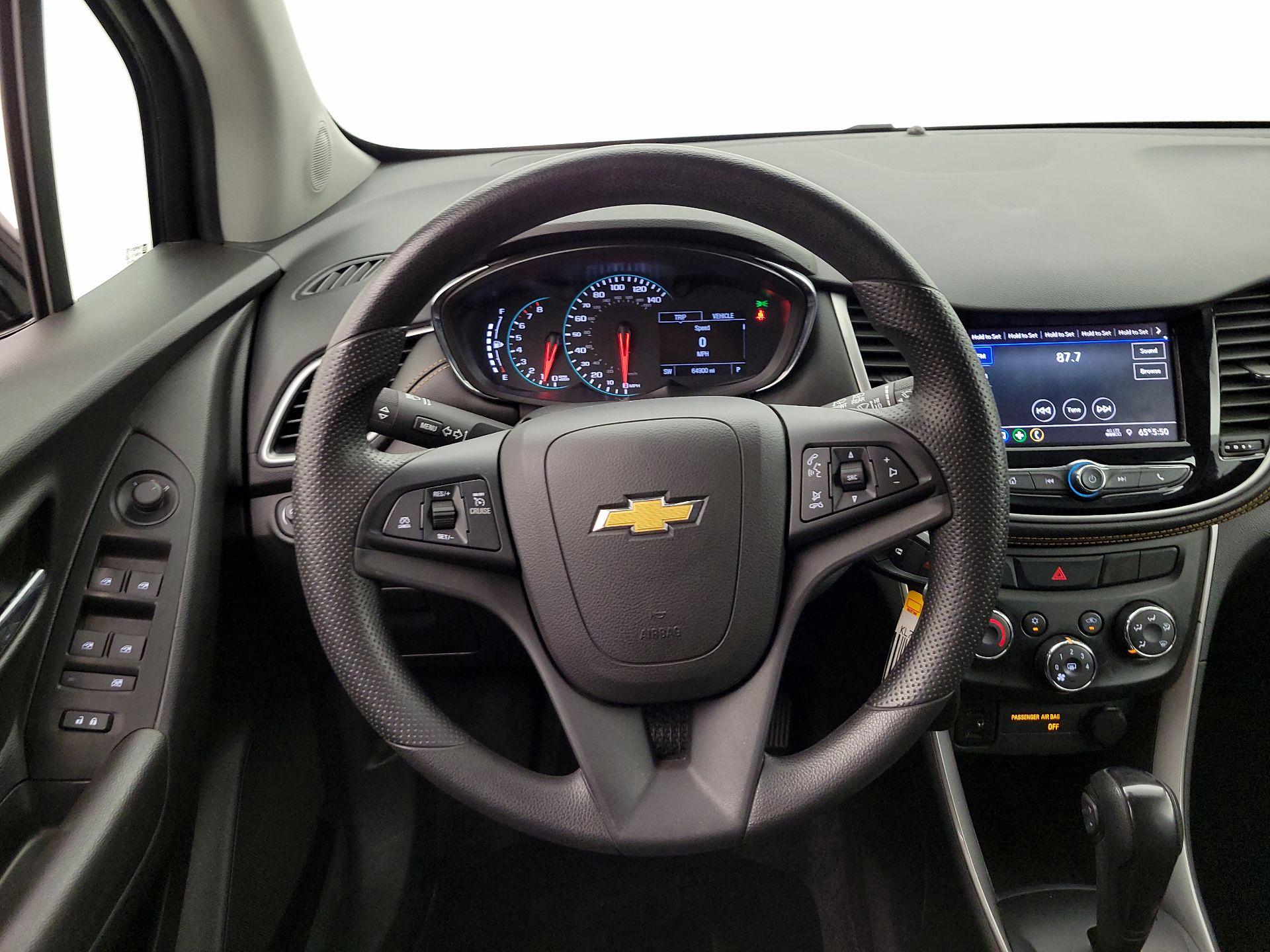 Thumbnail: 2021 Chevrolet Trax - 10
