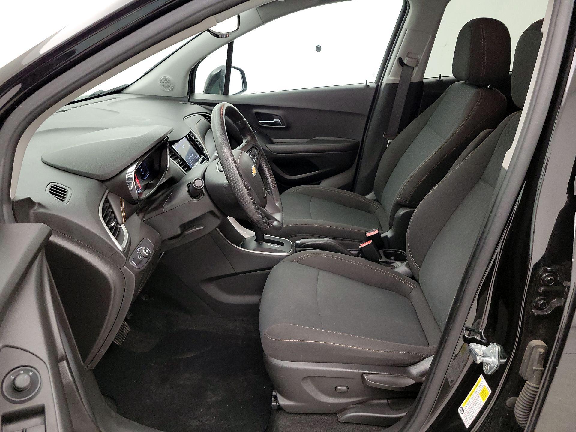 Thumbnail: 2021 Chevrolet Trax - 11