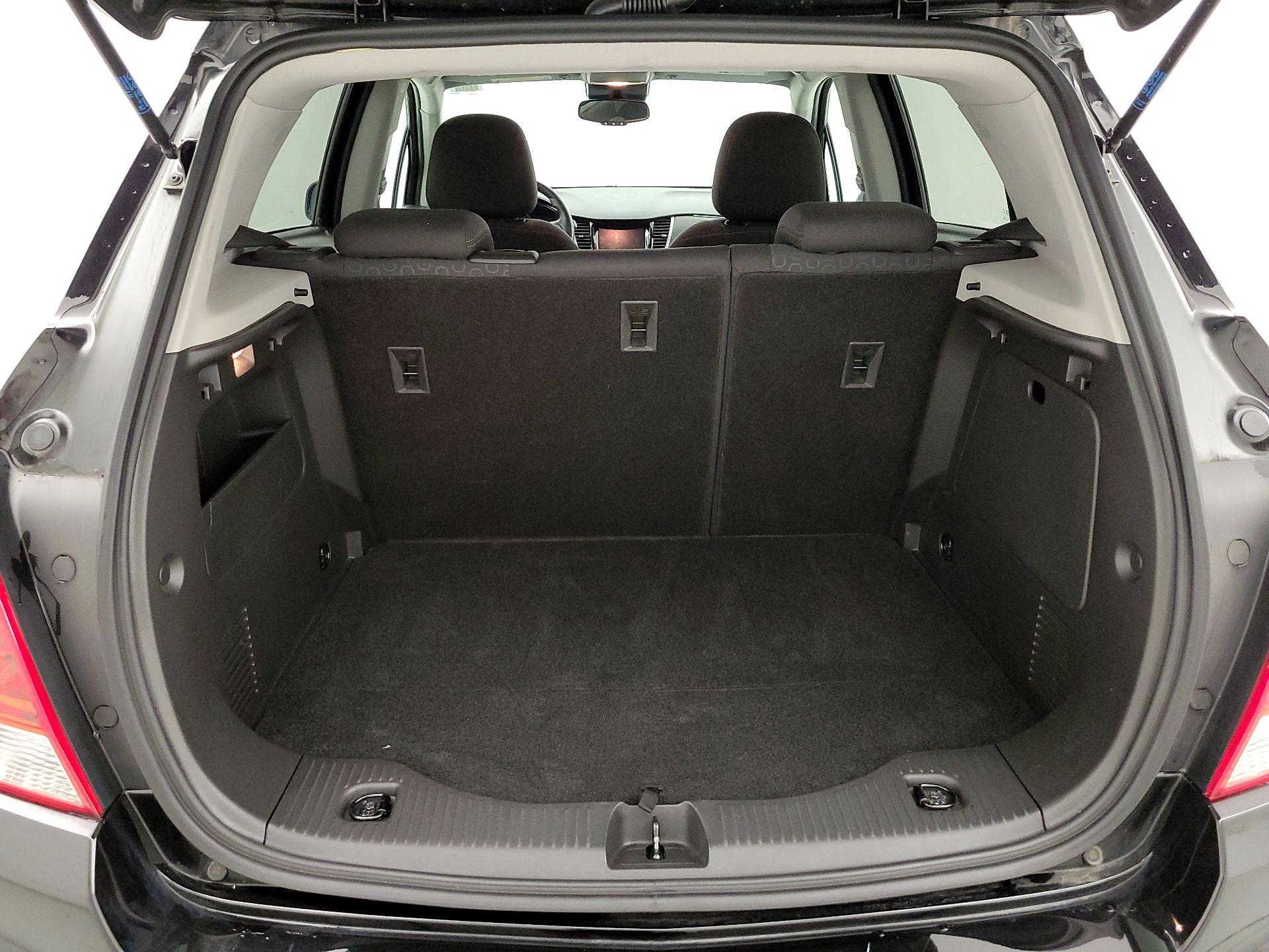 Thumbnail: 2021 Chevrolet Trax - 20