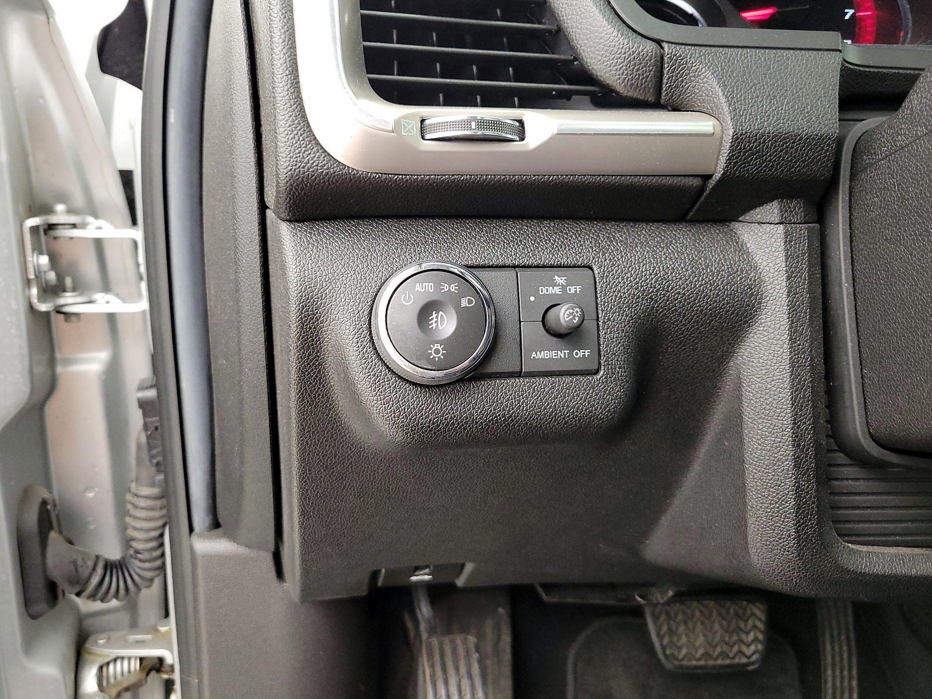 Thumbnail: 2015 GMC Acadia - 13