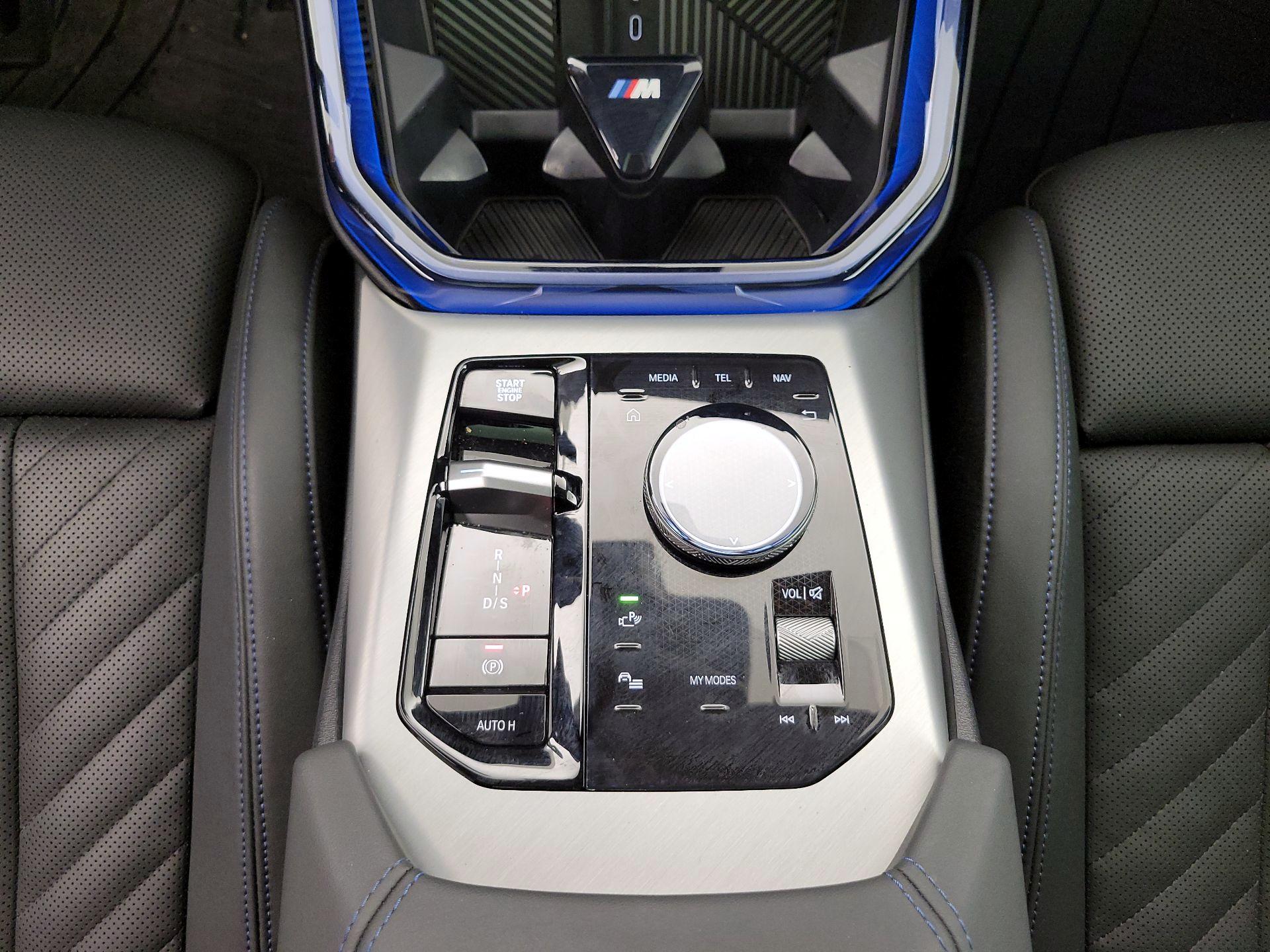 Thumbnail: 2025 BMW X3 - 16