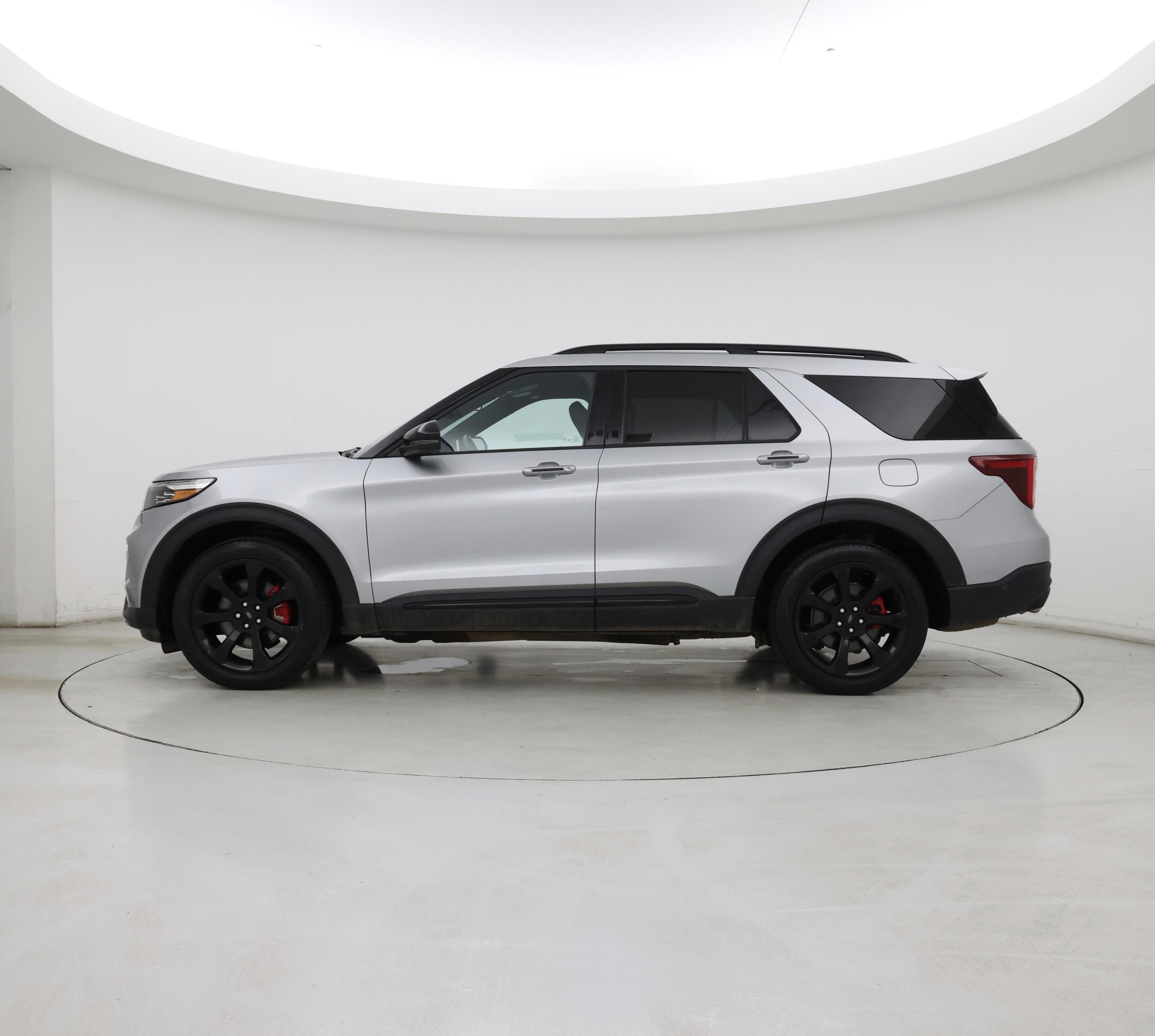 Thumbnail: 2022 Ford Explorer - 3